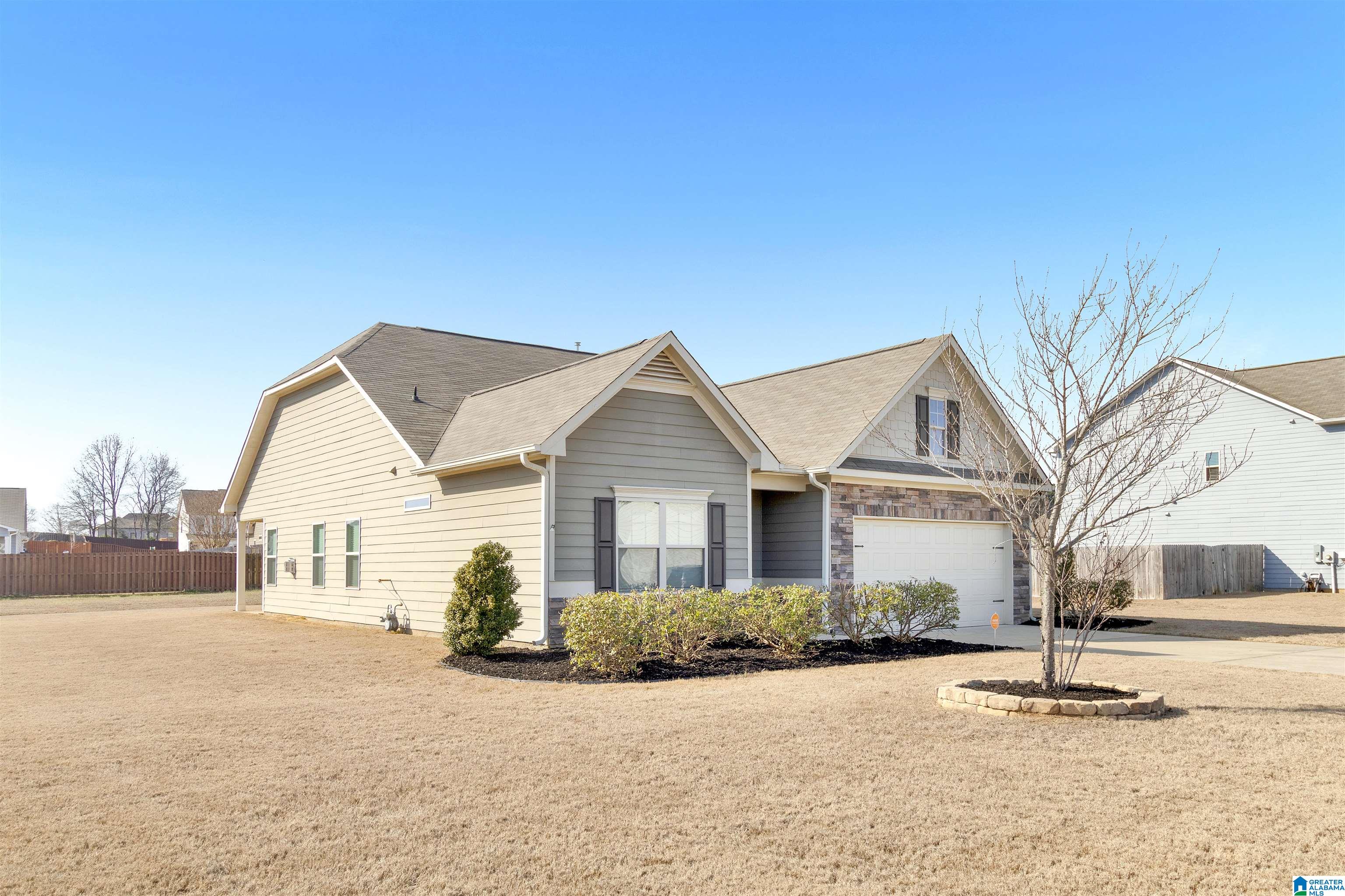 Homes for sale in Harpersville, AL | 313 Farmingdale Lane, Harpersville, AL 35078 | MLS# 21443253