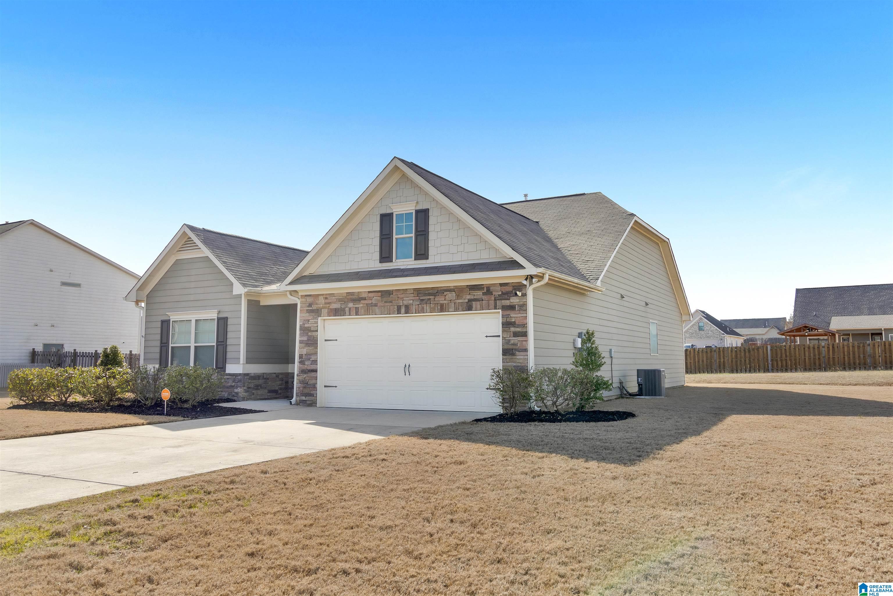 Homes for sale in Harpersville, AL | 313 Farmingdale Lane, Harpersville, AL 35078 | MLS# 21443253