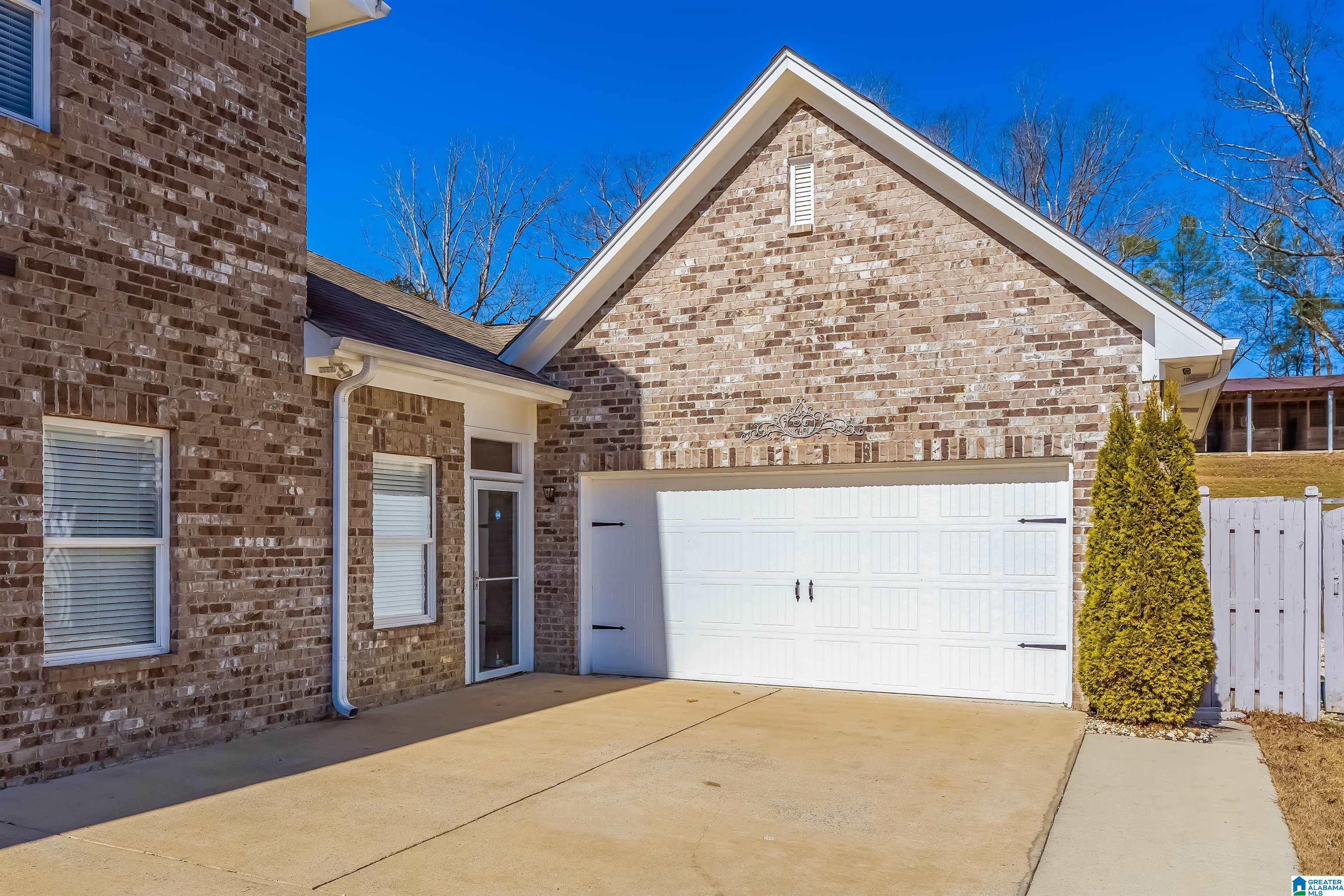 Homes for sale in Pelham, AL | 133 Keeneland Green, Pelham, AL 35124 | MLS# 21443284