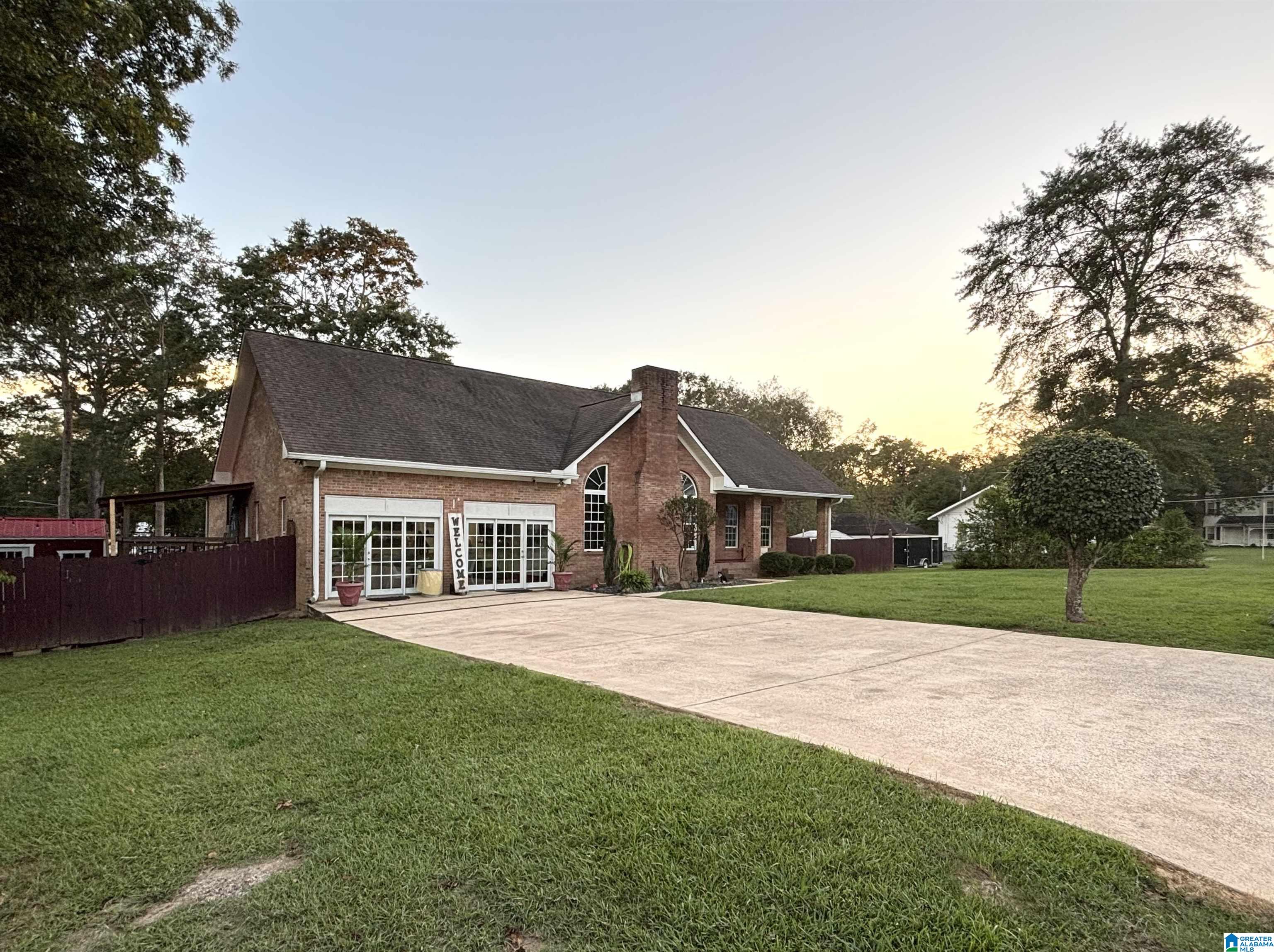 Homes for sale in Jasper, AL | 605 E 20Th Street, Jasper, AL 35501 | MLS# 21443311