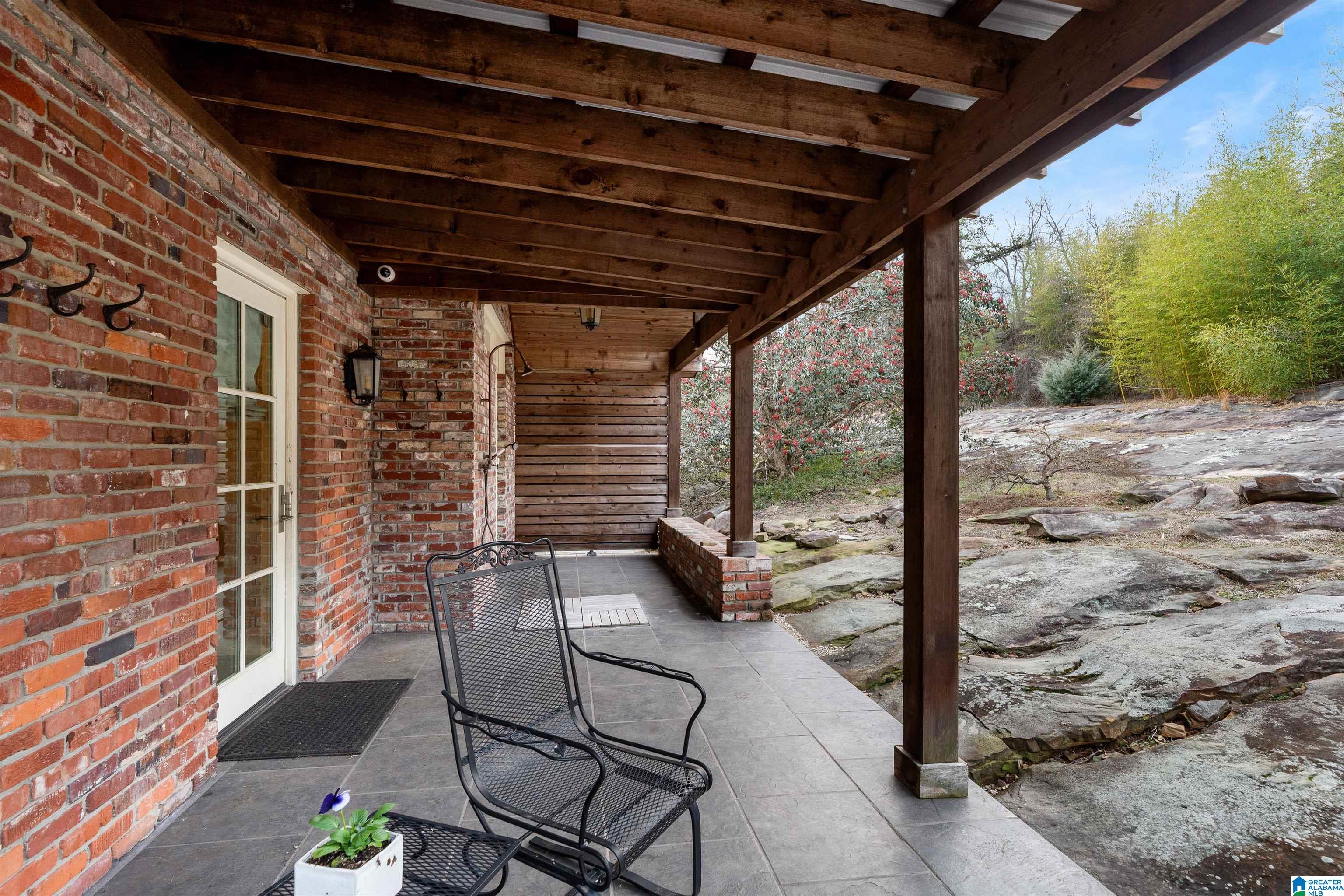 Homes for sale in Mountain Brook, AL | 3020 Woodleigh Road, Mountain Brook, AL 35223 | MLS# 21443324