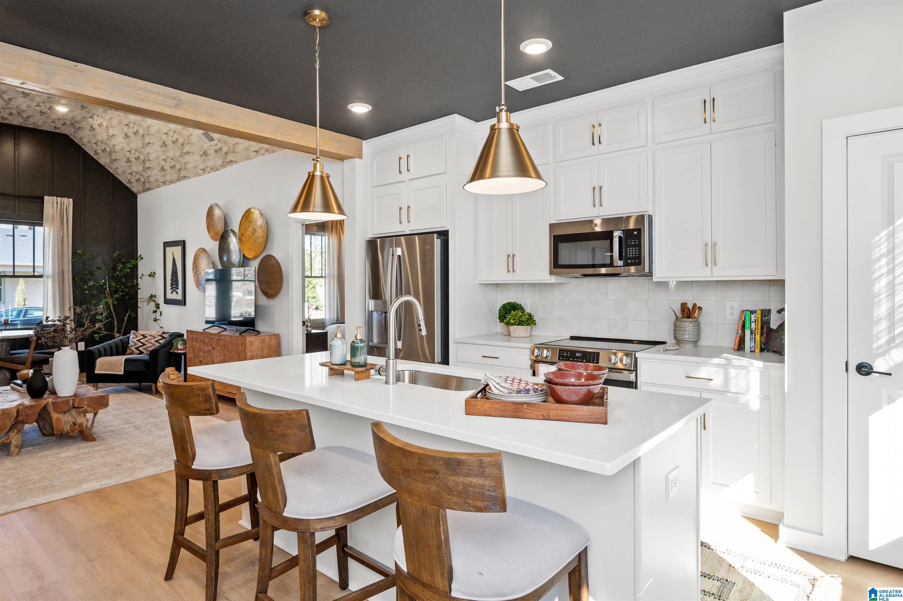 Homes for sale in Hoover, AL | 104 Williamette Trace #0105, Hoover, AL 35244 | MLS# 21443332