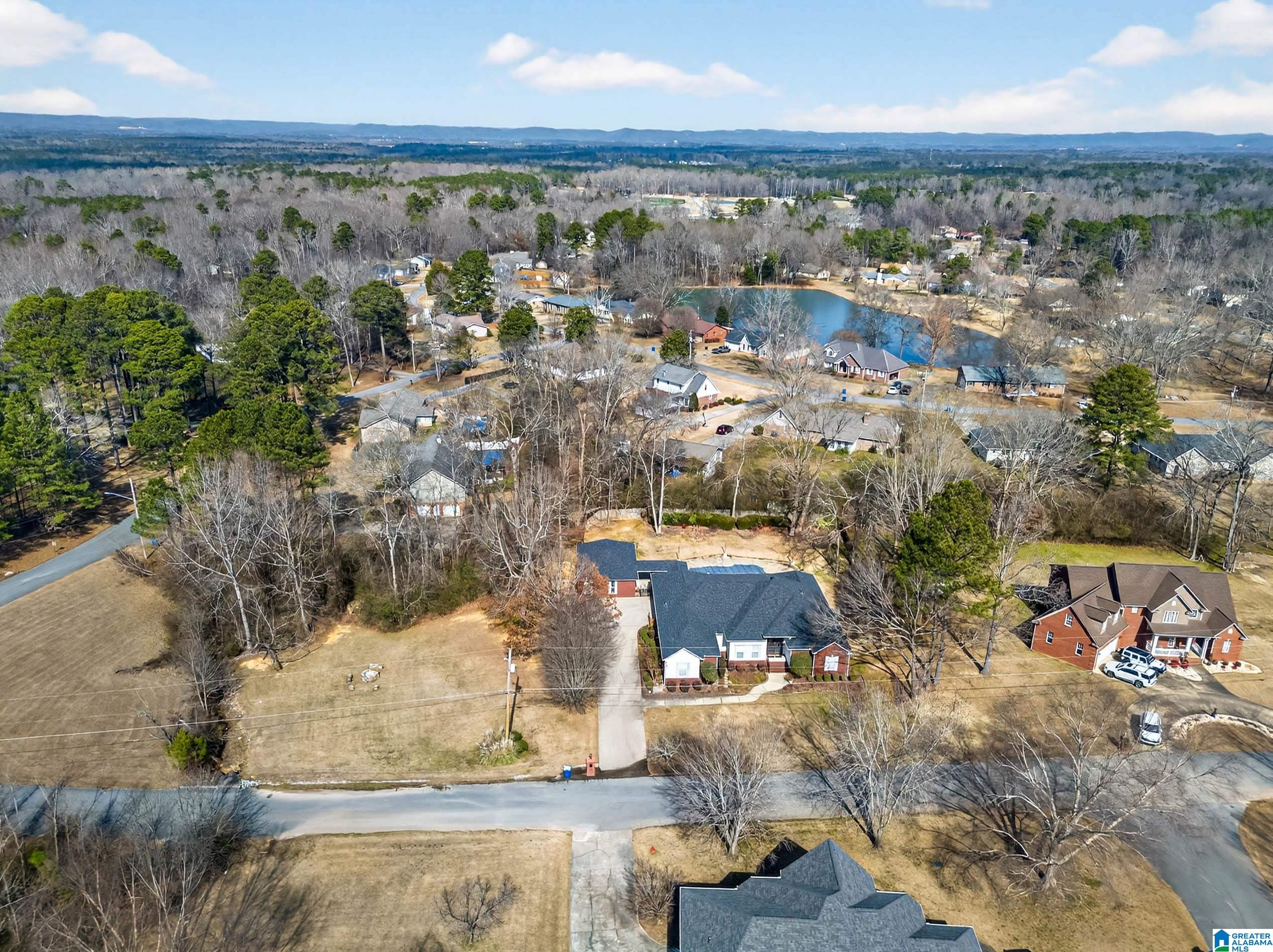 Homes for sale in Rainbow City, AL | 202 Dunaway Trace, Rainbow City, AL 35906 | MLS# 21443392