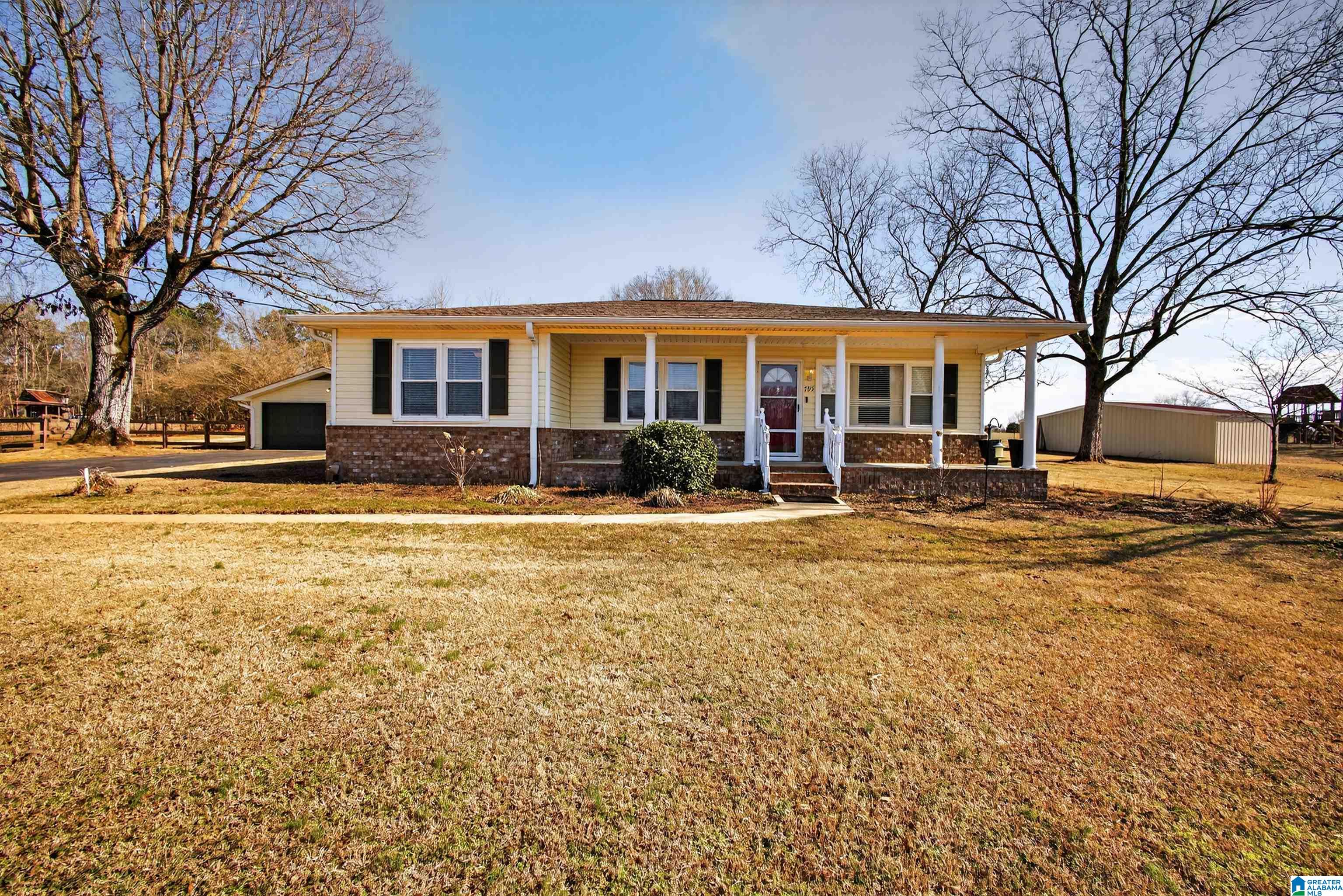 Homes for sale in Jemison, AL | 795 County Road 606, Jemison, AL 35085 | MLS# 21443394