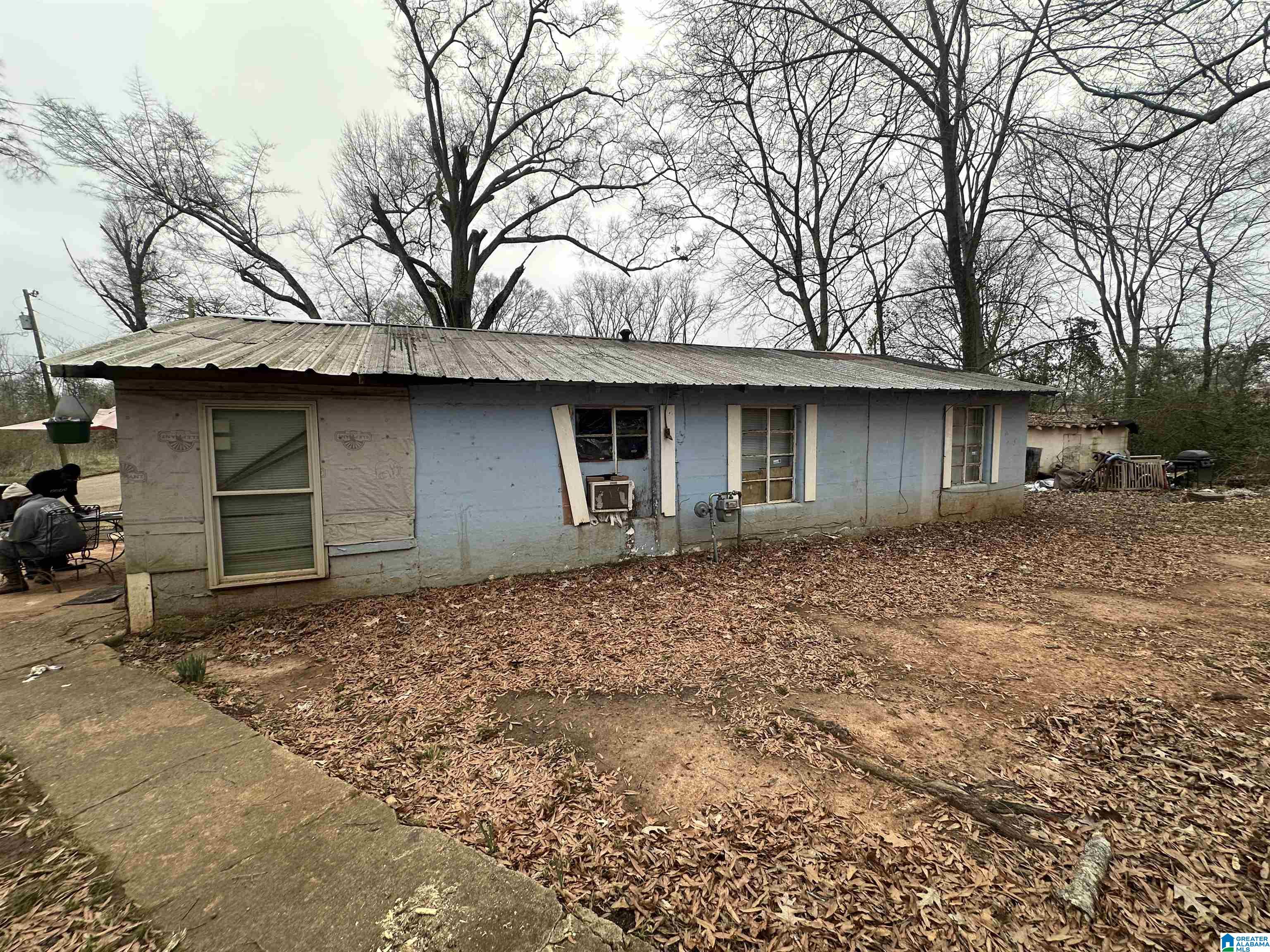 Homes for sale in Sylacauga, AL | 416 E 6th Street, Sylacauga, AL 35150 | MLS# 21443406