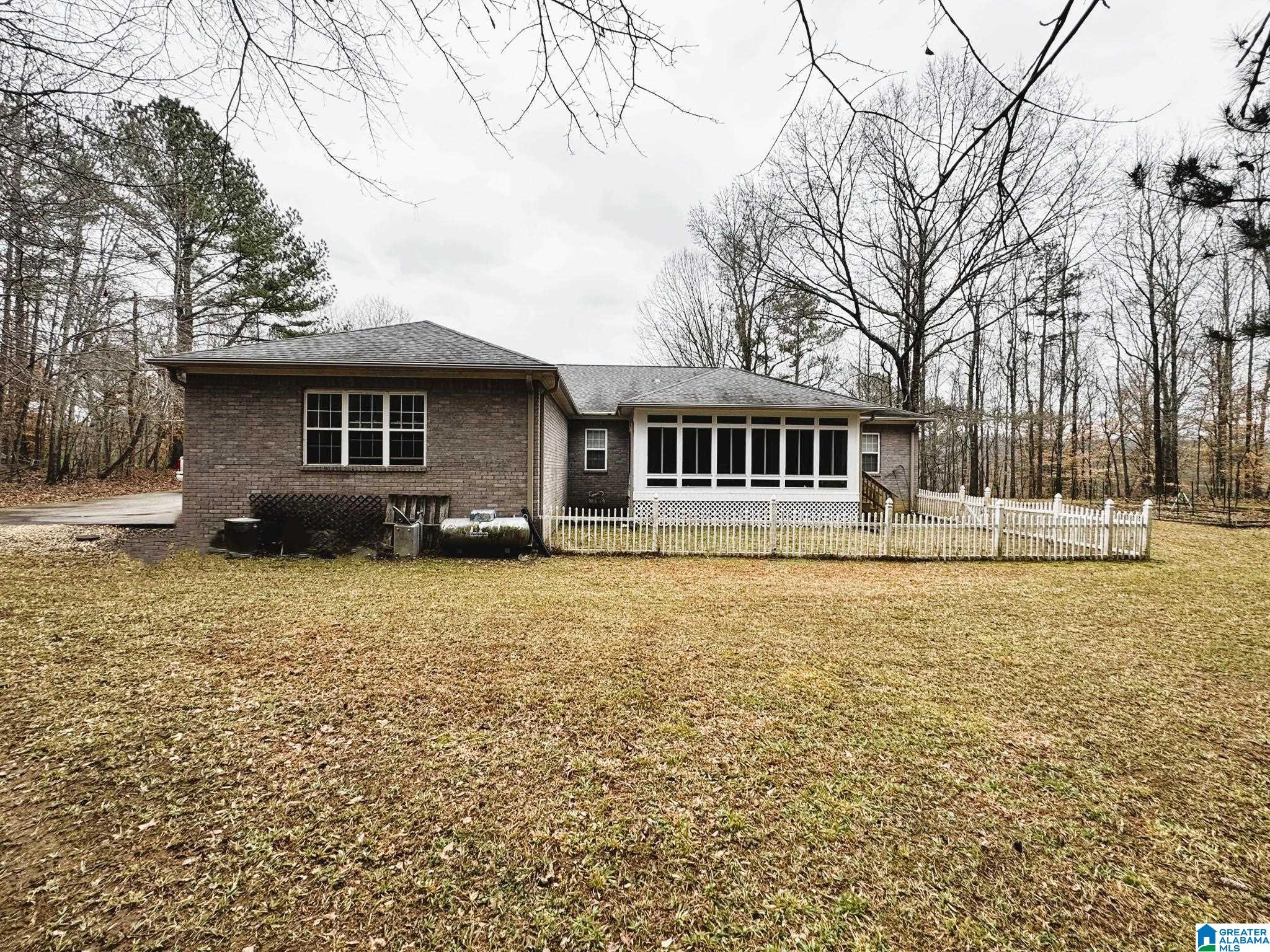 Homes for sale in Pell City, AL | 142 Jeanie Lane, Pell City, AL 35128 | MLS# 21443423