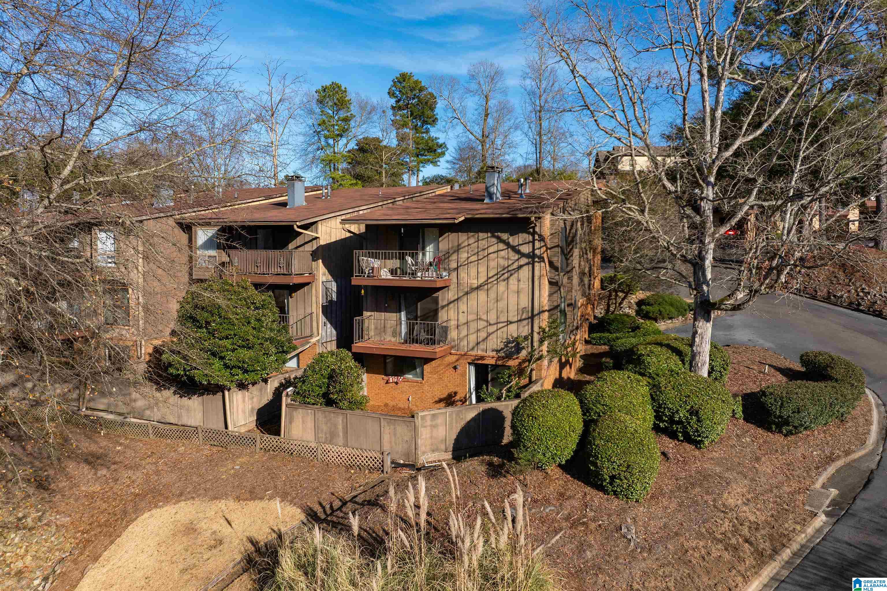 Homes for sale in Vestavia Hills, AL | 200 E Green #200, Vestavia Hills, AL 35243 | MLS# 21443473