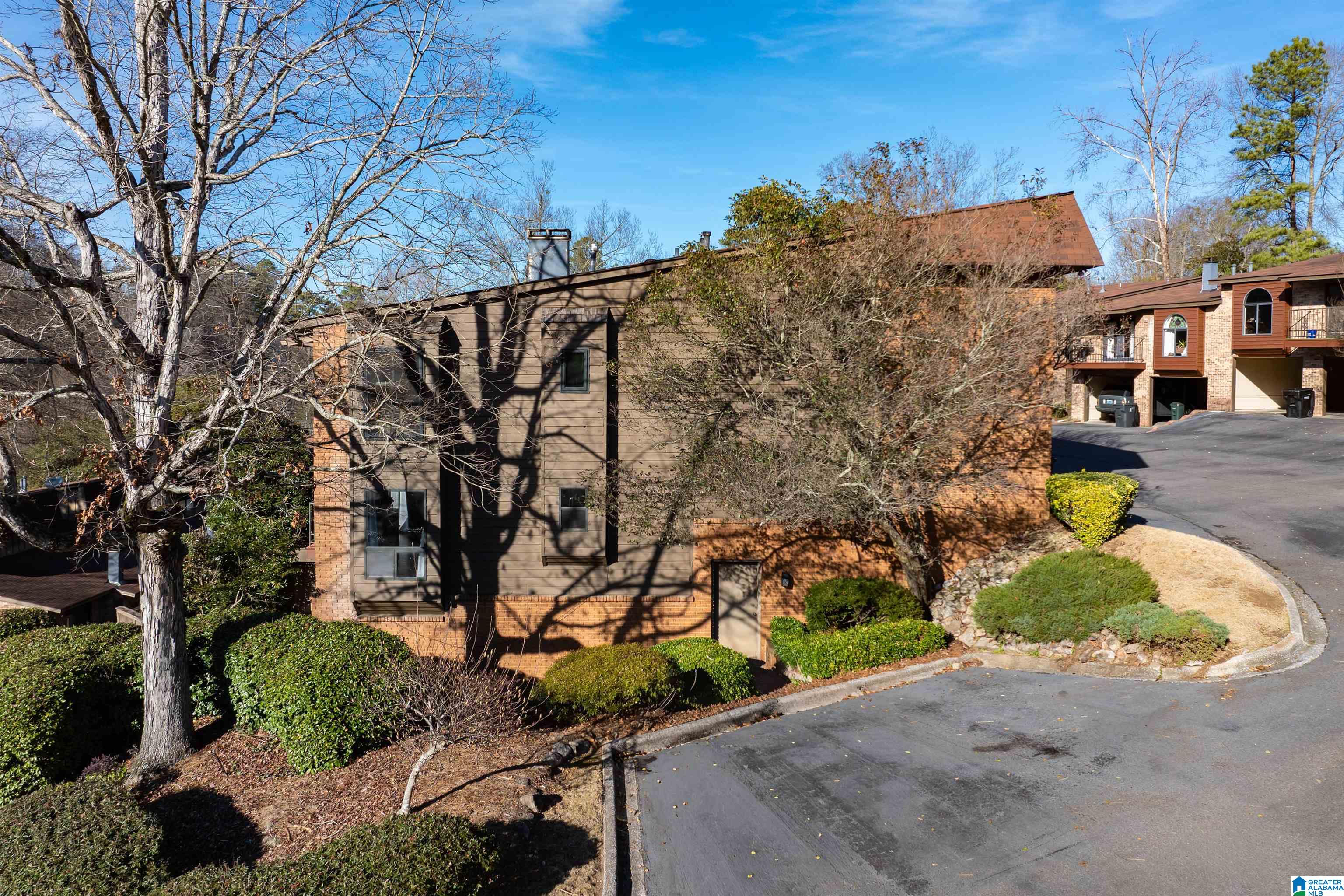 Homes for sale in Vestavia Hills, AL | 200 E Green #200, Vestavia Hills, AL 35243 | MLS# 21443473