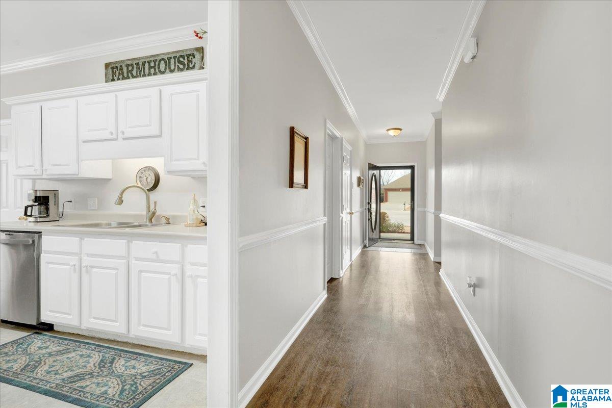 Homes for sale in Calera, AL | 108 Hannah Circle, Calera, AL 35040 | MLS# 21443485