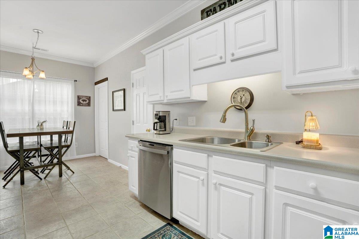 Homes for sale in Calera, AL | 108 Hannah Circle, Calera, AL 35040 | MLS# 21443485