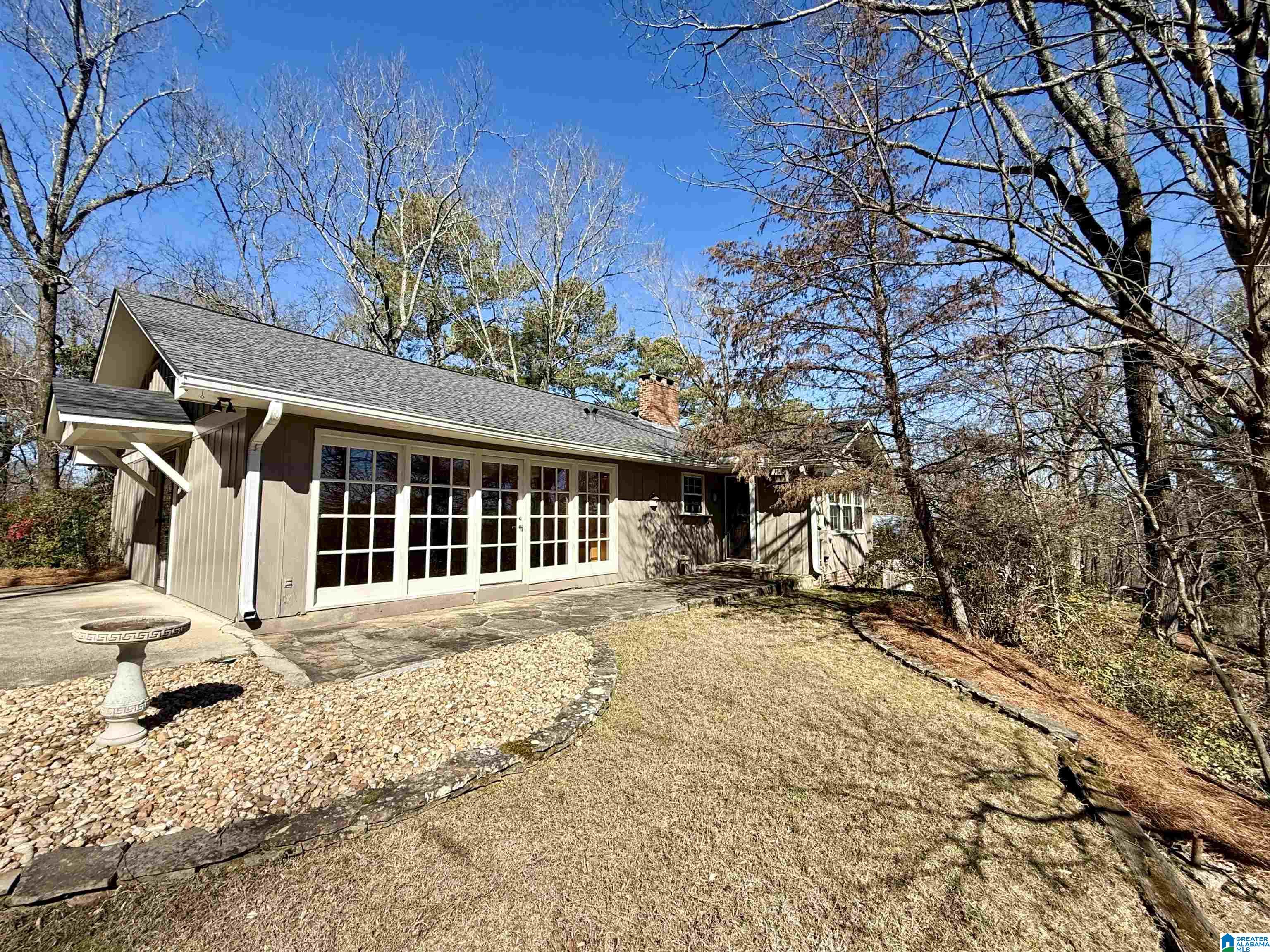 Homes for sale in Oneonta, AL | 115 Mountain Dr, Oneonta, AL 35121 | MLS# 21443490