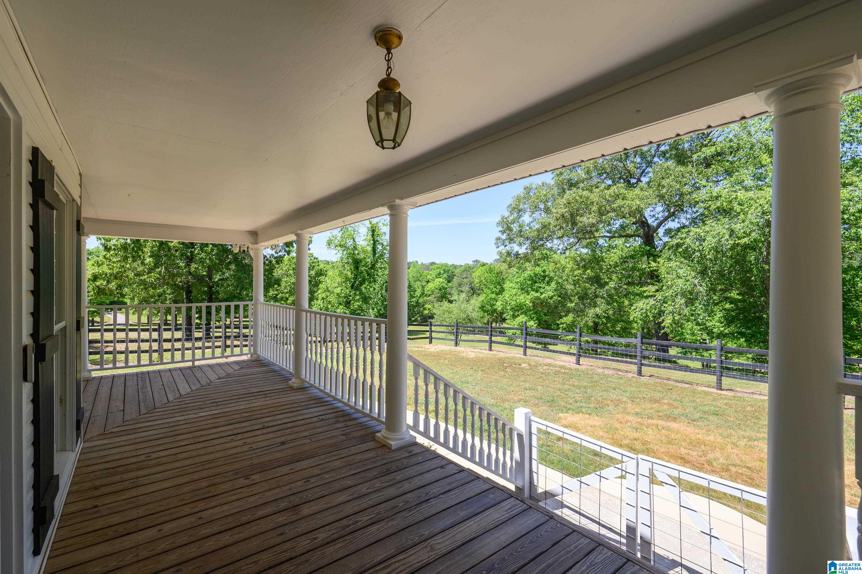 Photo 3 of Single family home for sale at 165 Rockhill Dr, Shelby, AL 35143 | MLS# 21443491 | Listing updated on 2026-04-23