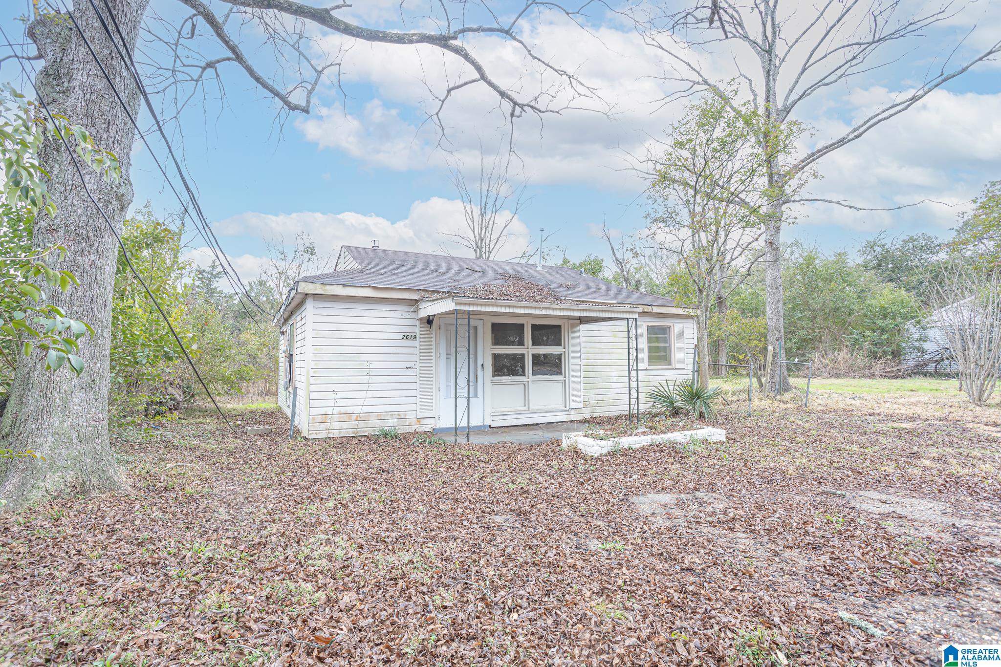 Homes for sale in Montgomery, AL | 2619 Lark Dr, Montgomery, AL 36108 | MLS# 21443496