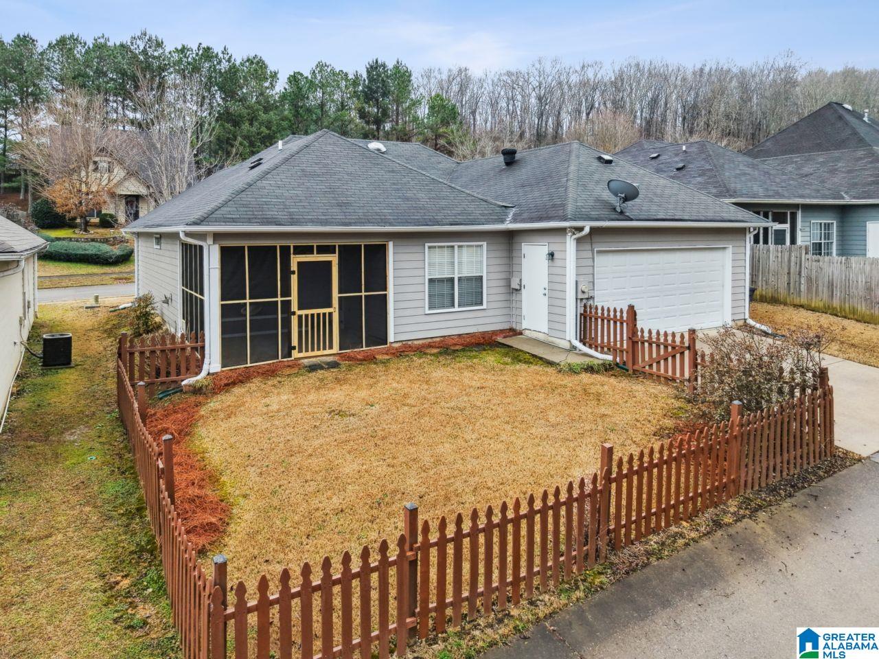 Homes for sale in Pinson, AL | 5729 Marchester Circle, Pinson, AL 35126 | MLS# 21443504