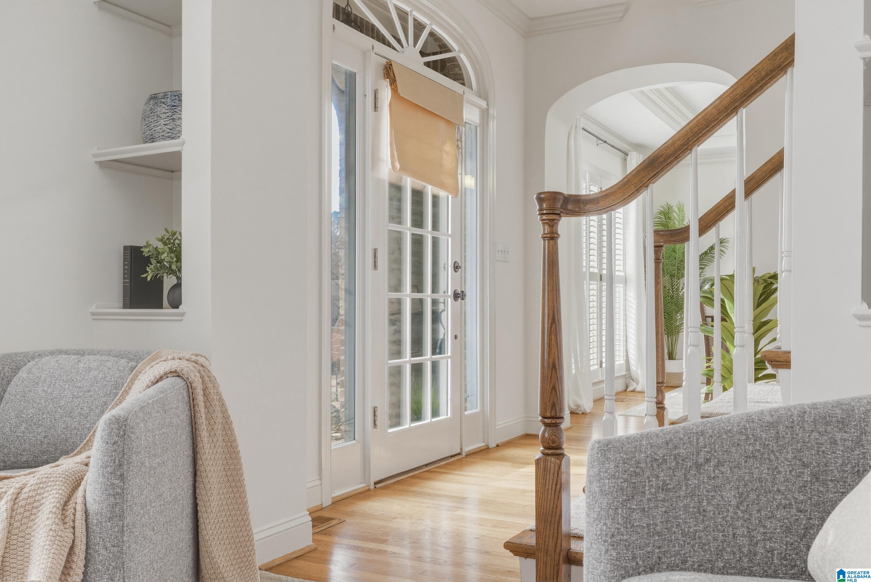 Homes for sale in Birmingham, AL | 2552 Magnolia Pl, Birmingham, AL 35242 | MLS# 21443621