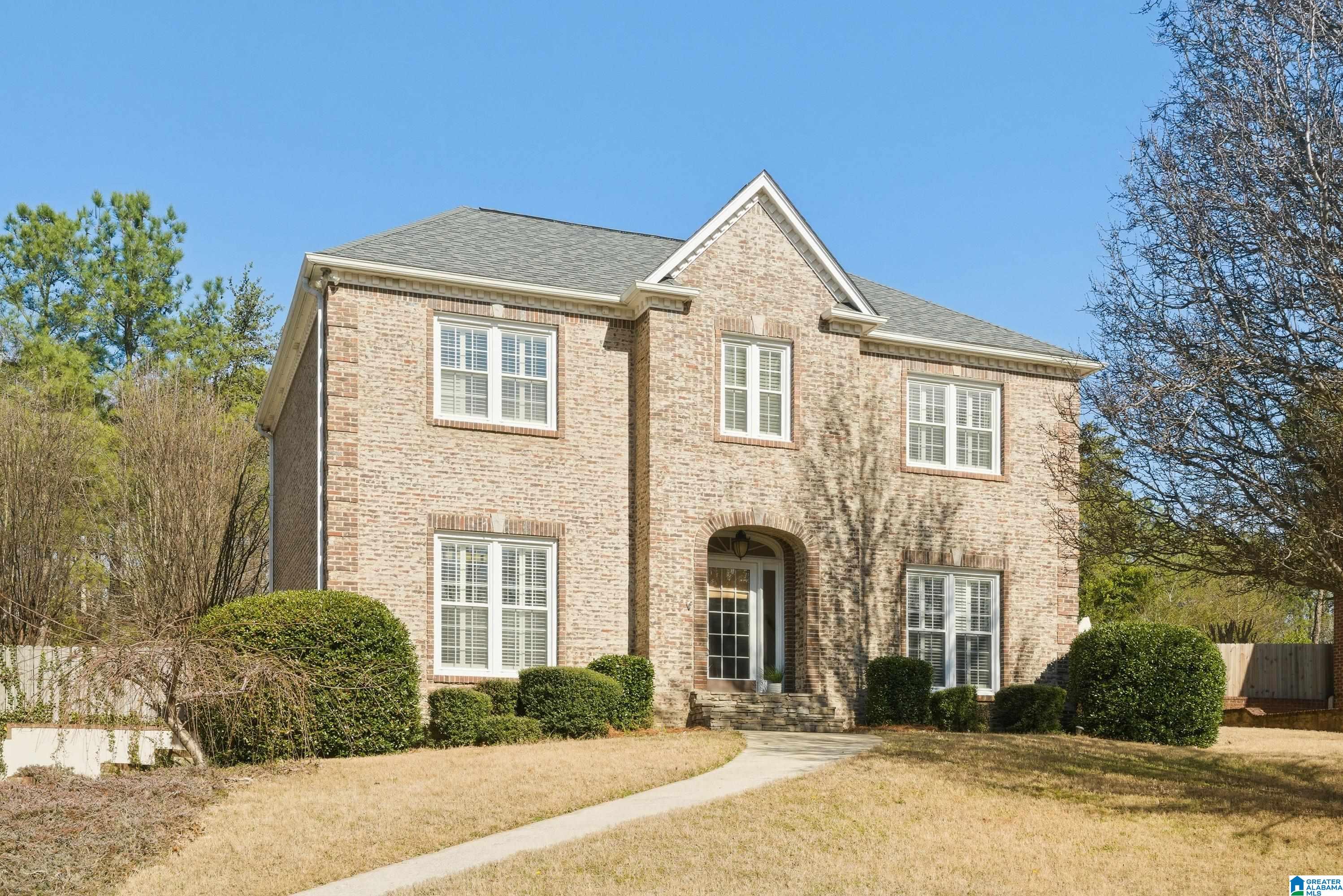 Homes for sale in Birmingham, AL | 2552 Magnolia Pl, Birmingham, AL 35242 | MLS# 21443621