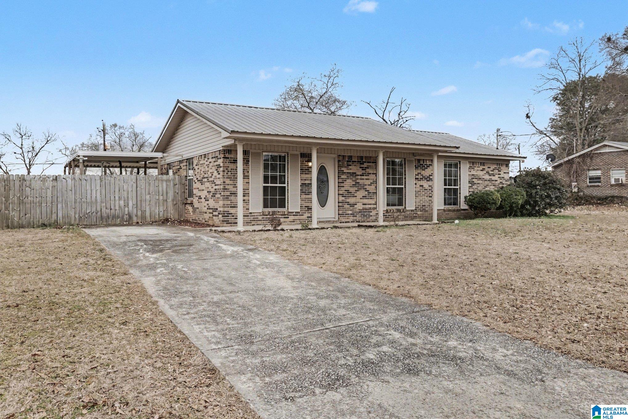 Homes for sale in Clanton, AL | 111 Morris Avenue, Clanton, AL 35045 | MLS# 21443627