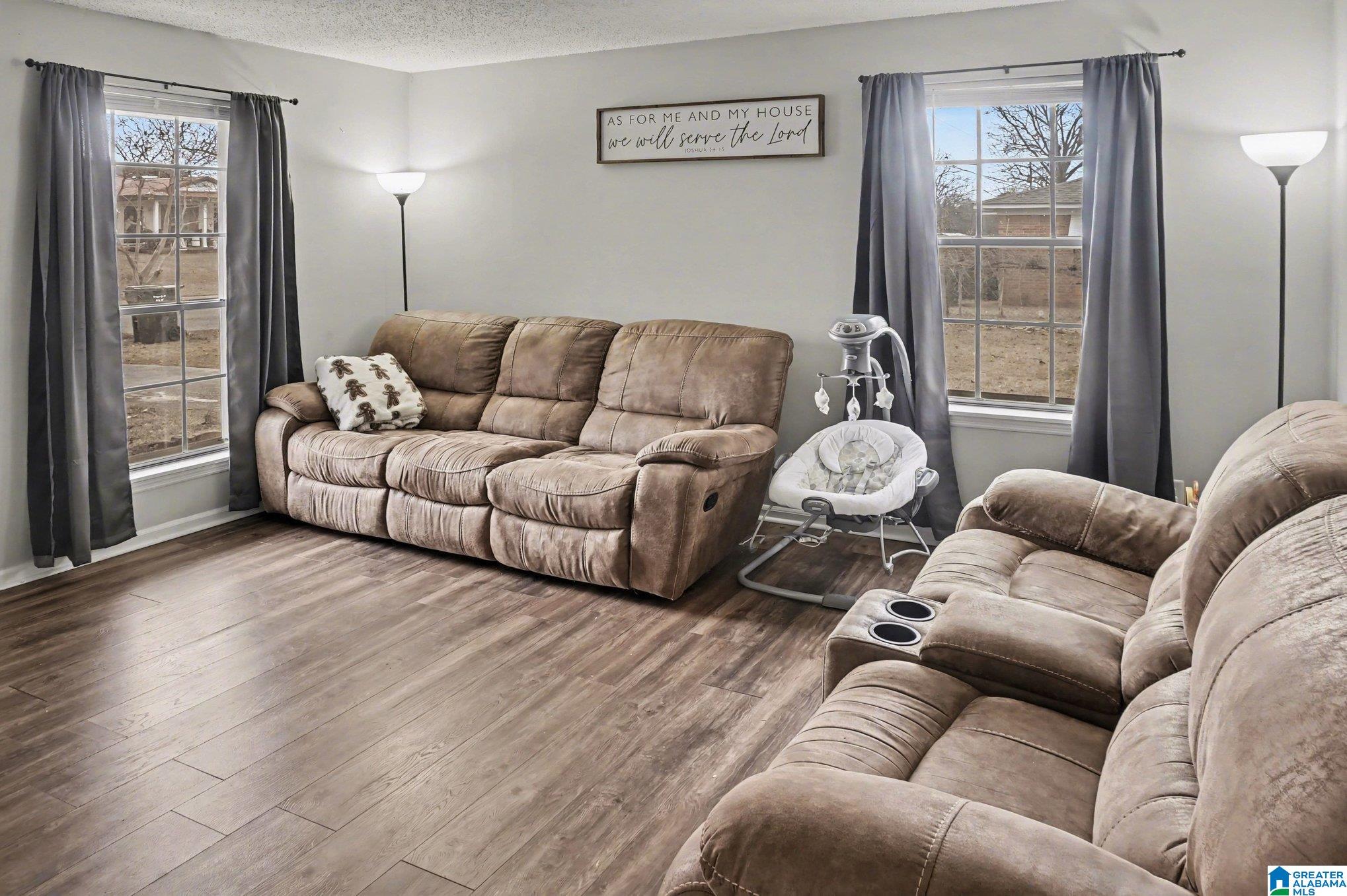 Homes for sale in Clanton, AL | 111 Morris Avenue, Clanton, AL 35045 | MLS# 21443627