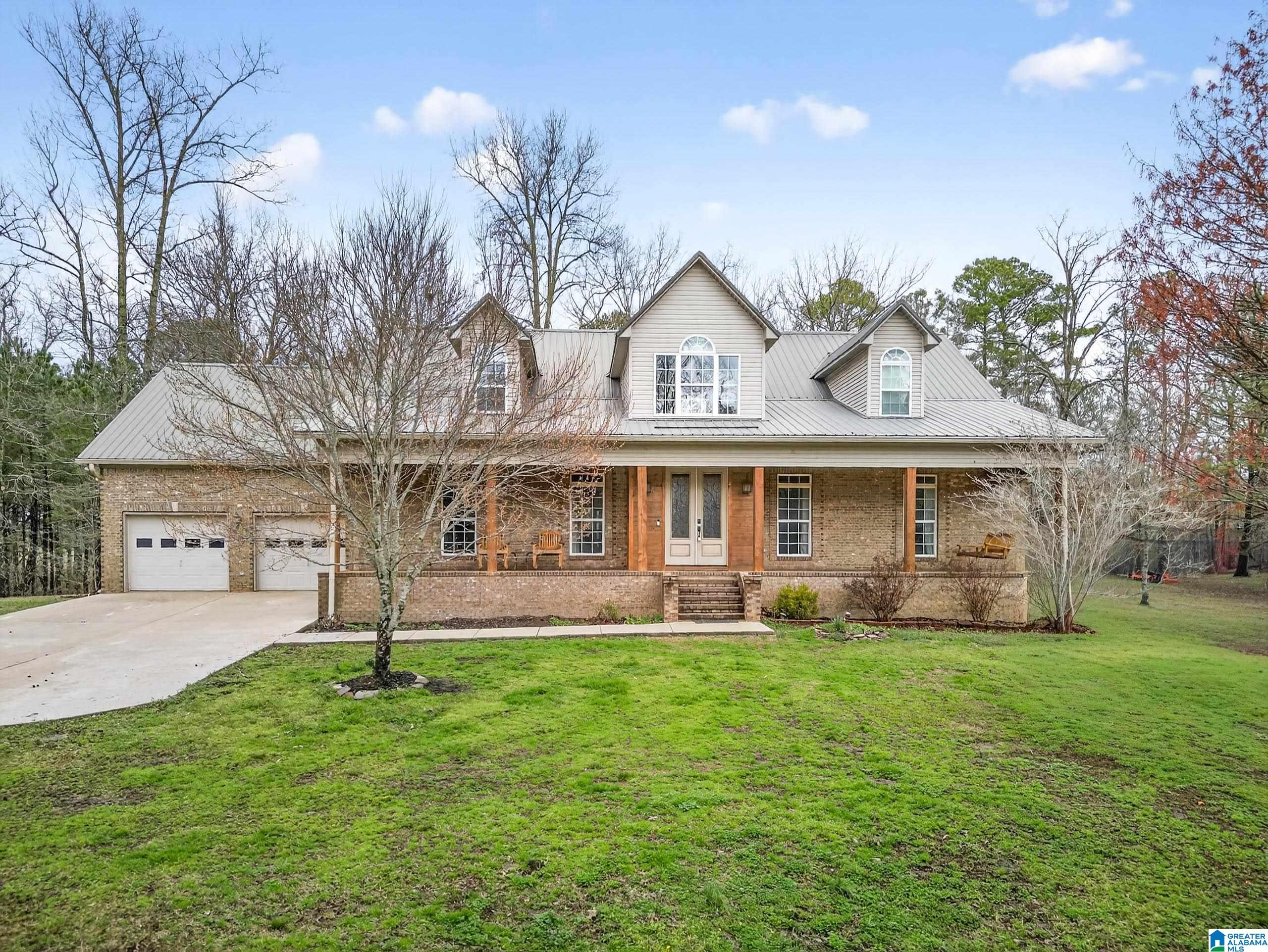 Homes for sale in Pell City, AL | 1340 Lister Dr, Pell City, AL 35125 | MLS# 21443653