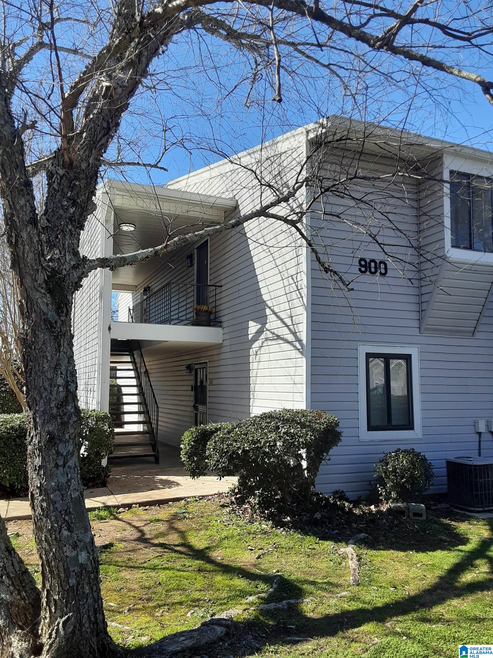 Homes for sale in Homewood, AL | 908 Woodland Village #908, Homewood, AL 35216 | MLS# 21443663