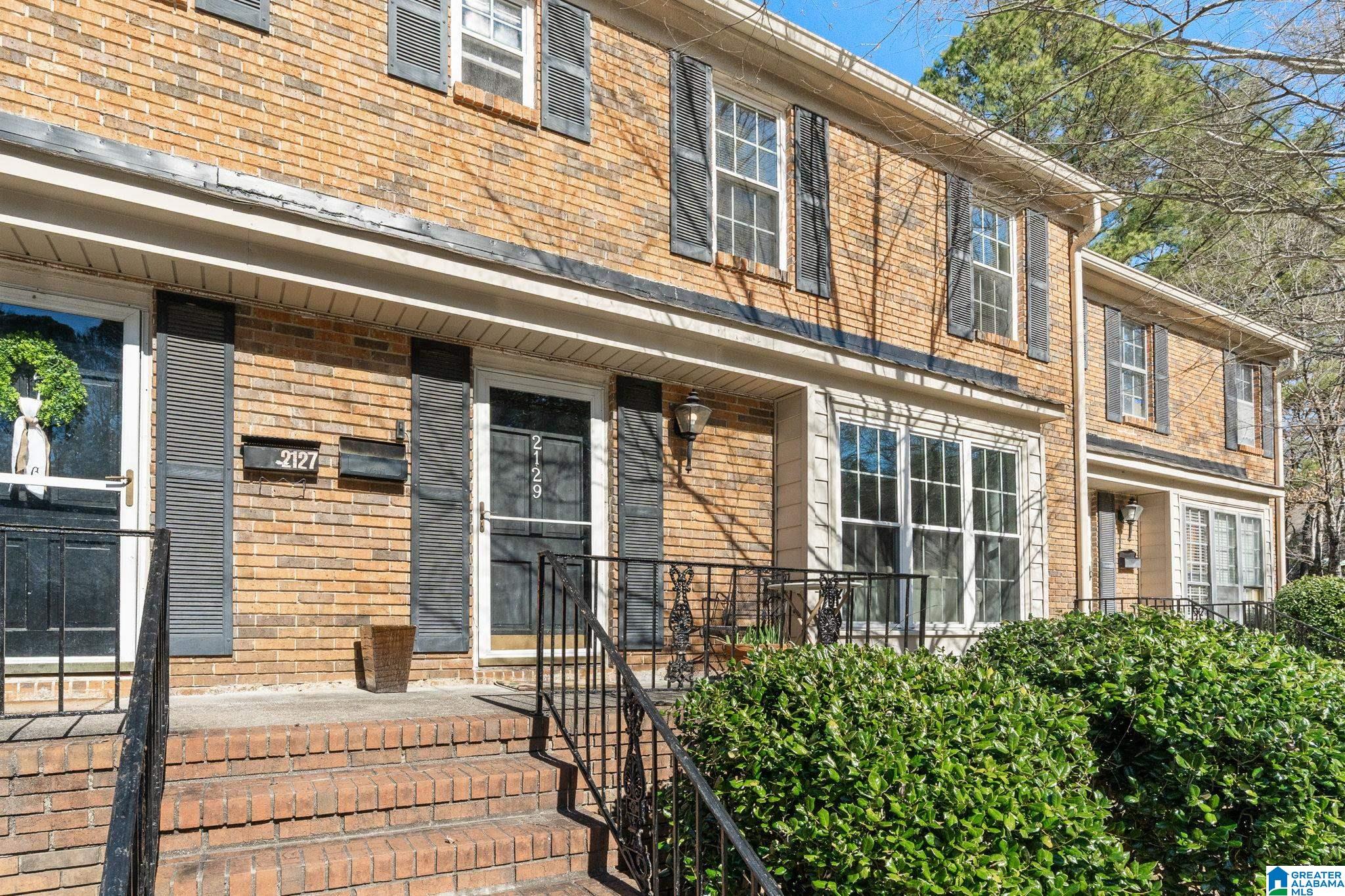 Homes for sale in Vestavia Hills, AL | 2129 Montreat Way, Vestavia Hills, AL 35216 | MLS# 21443664