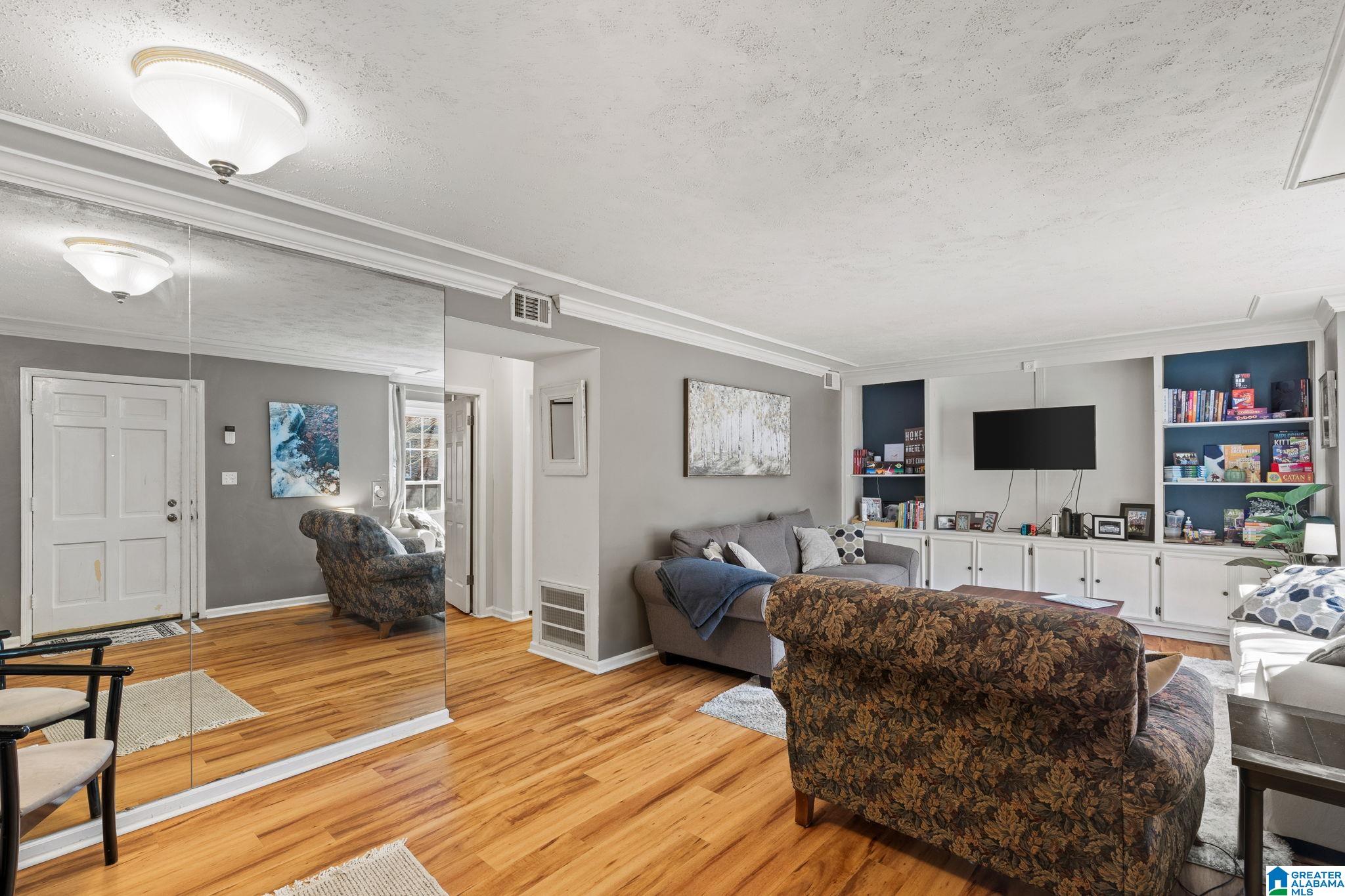 Homes for sale in Vestavia Hills, AL | 2129 Montreat Way, Vestavia Hills, AL 35216 | MLS# 21443664