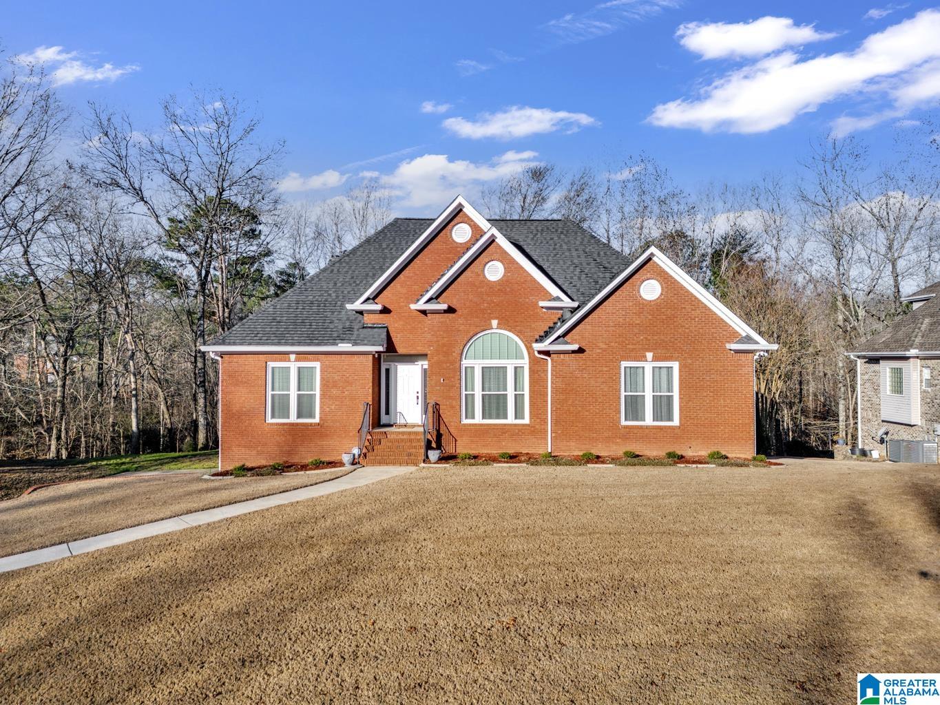 Homes for sale in Mount Olive, AL | 6220 Dorsett Woods Dr, Mount Olive, AL 35117 | MLS# 21443673