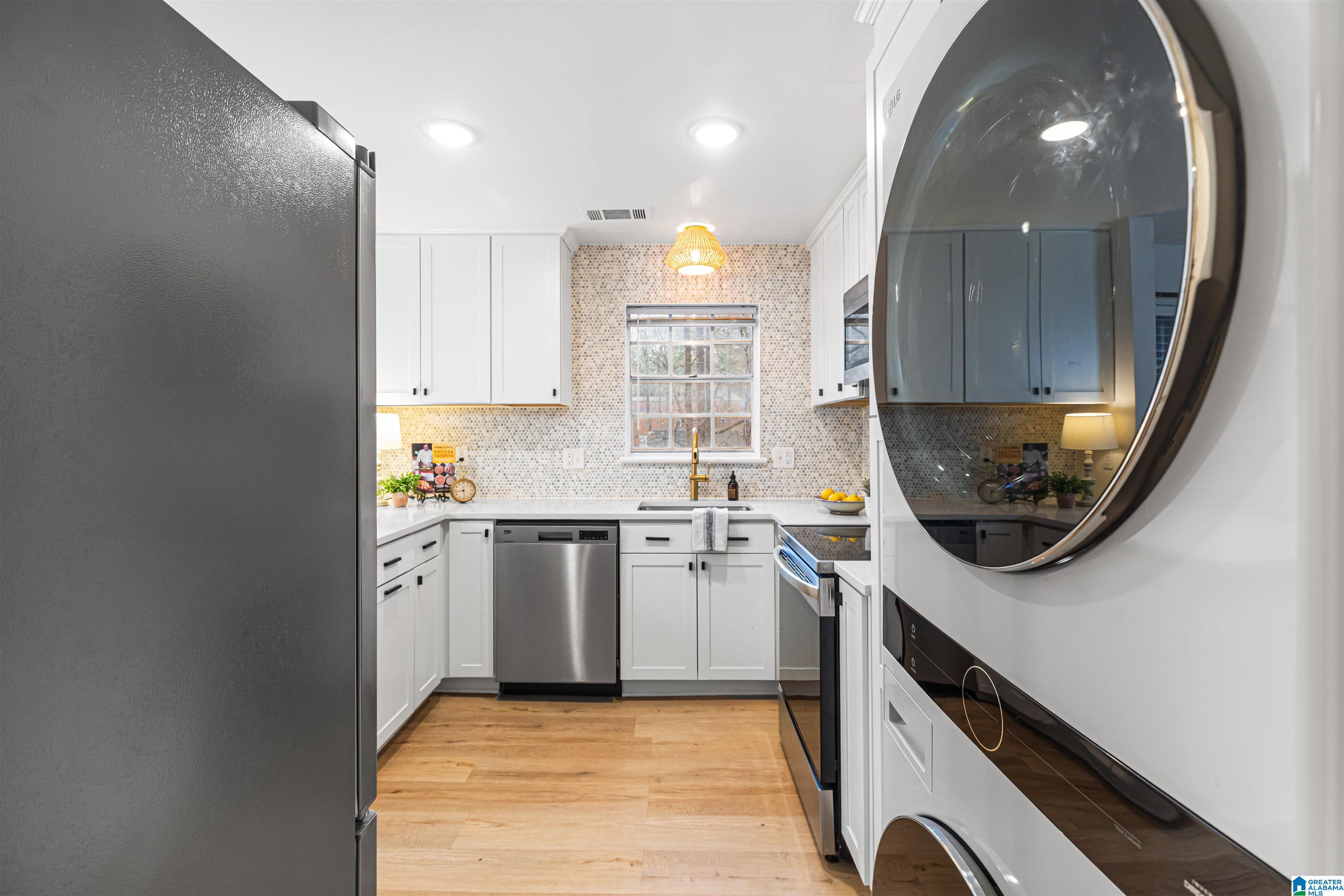 Homes for sale in Vestavia Hills, AL | 2061 Montreat Circle #B, Vestavia Hills, AL 35216 | MLS# 21443679