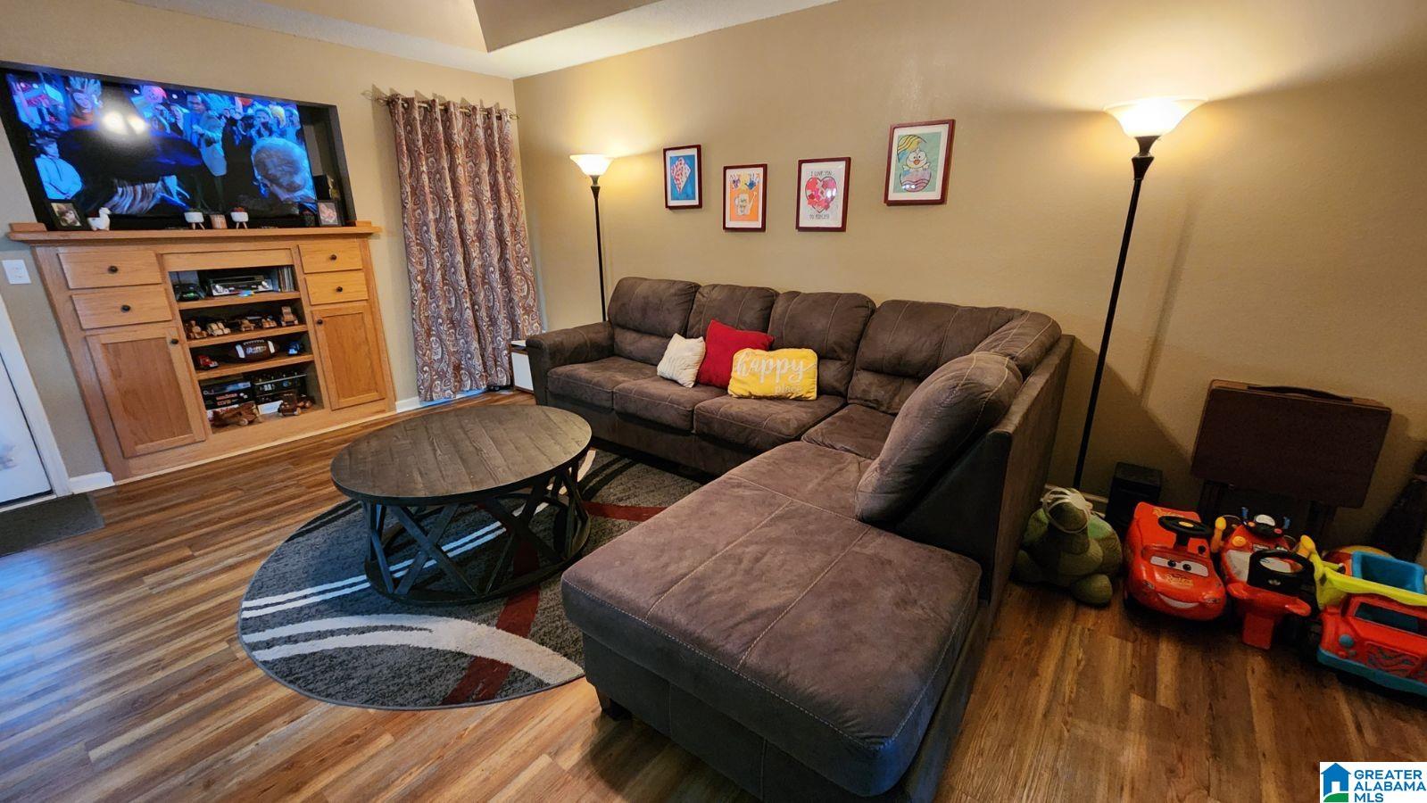 Homes for sale in Cottondale, AL | 13844 Roanoke Dr, Cottondale, AL 35453 | MLS# 21443683