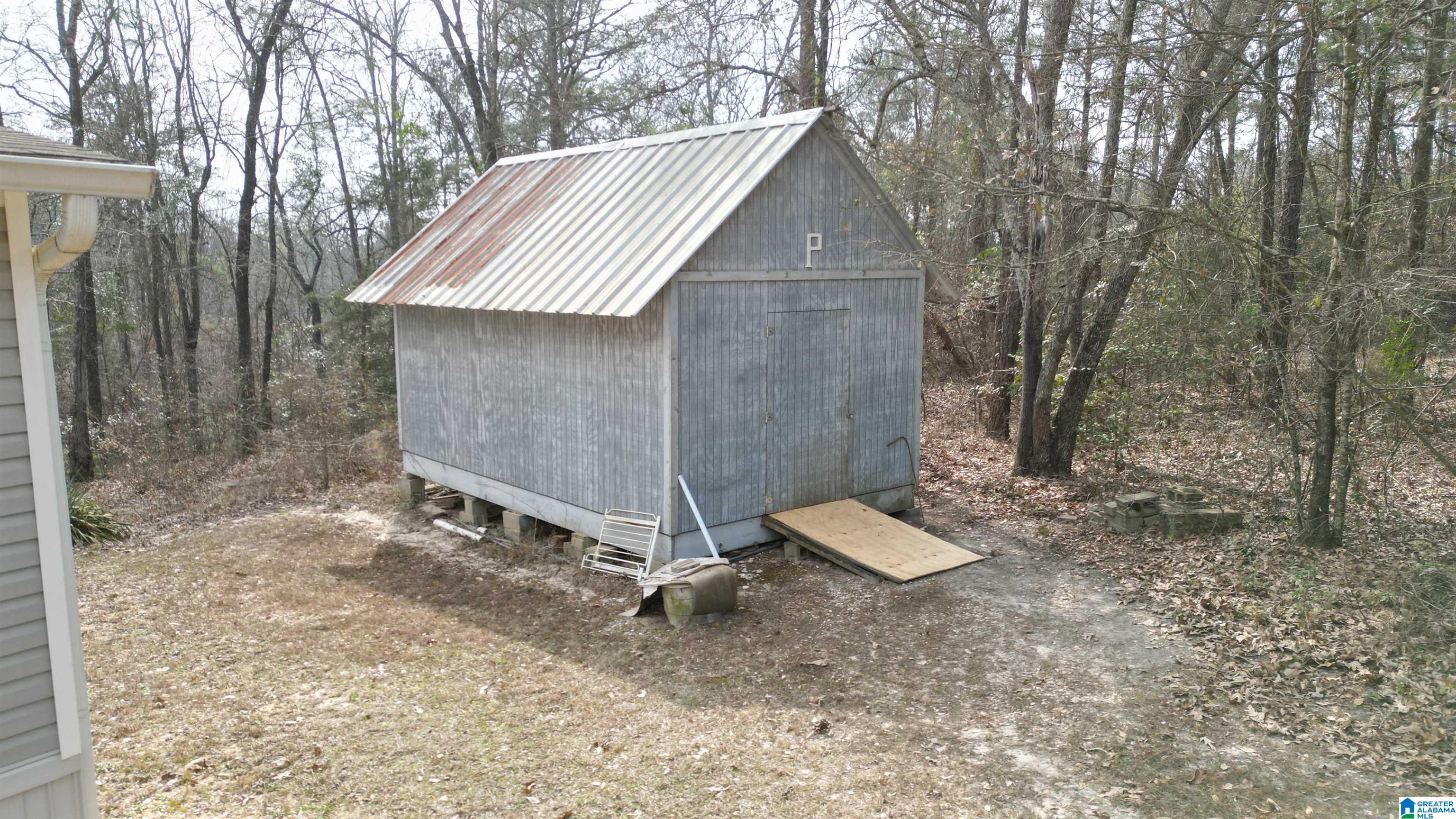 Homes for sale in Deatsville, AL | 142 County Road 64, Deatsville, AL 36022 | MLS# 21443690