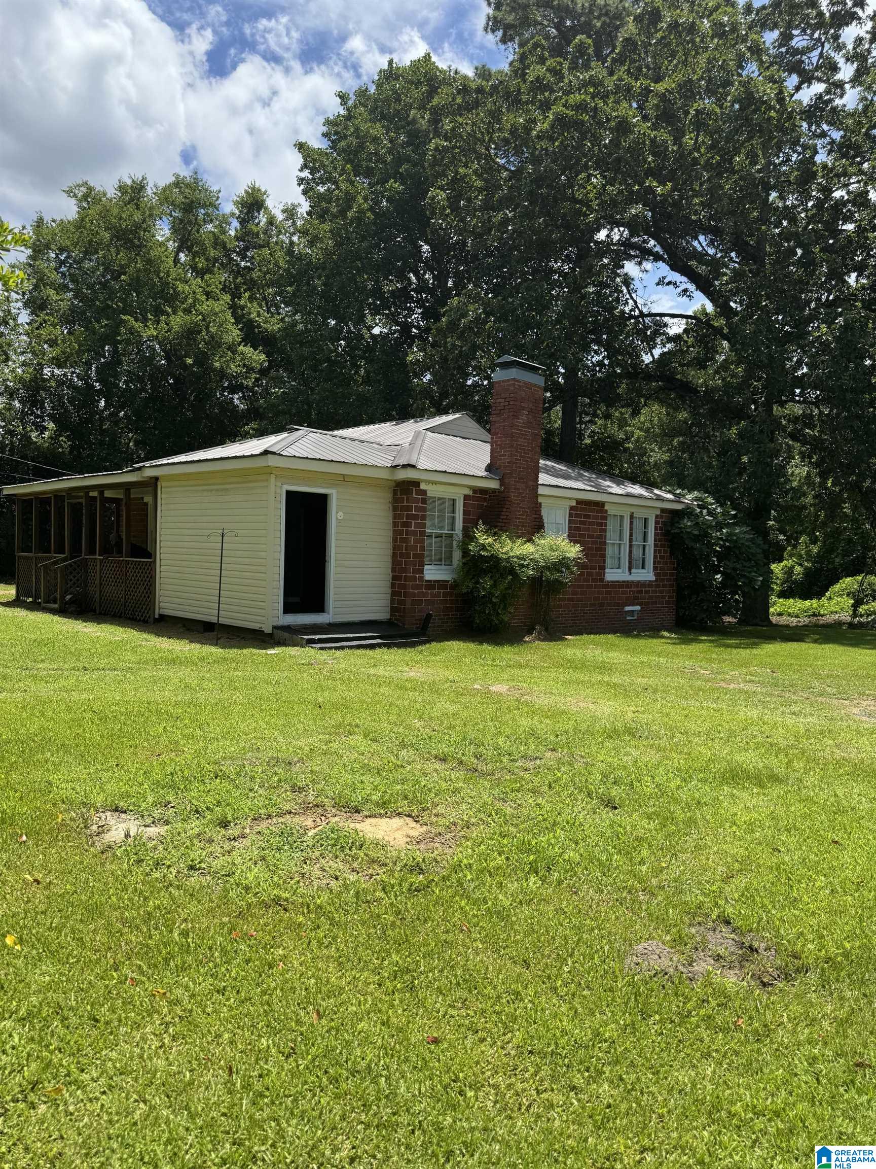 Photo 2 of Single family home for sale at 2612 Walker St, Fultondale, AL 35068 | MLS# 21443700 | Listing updated on 2026-09-02