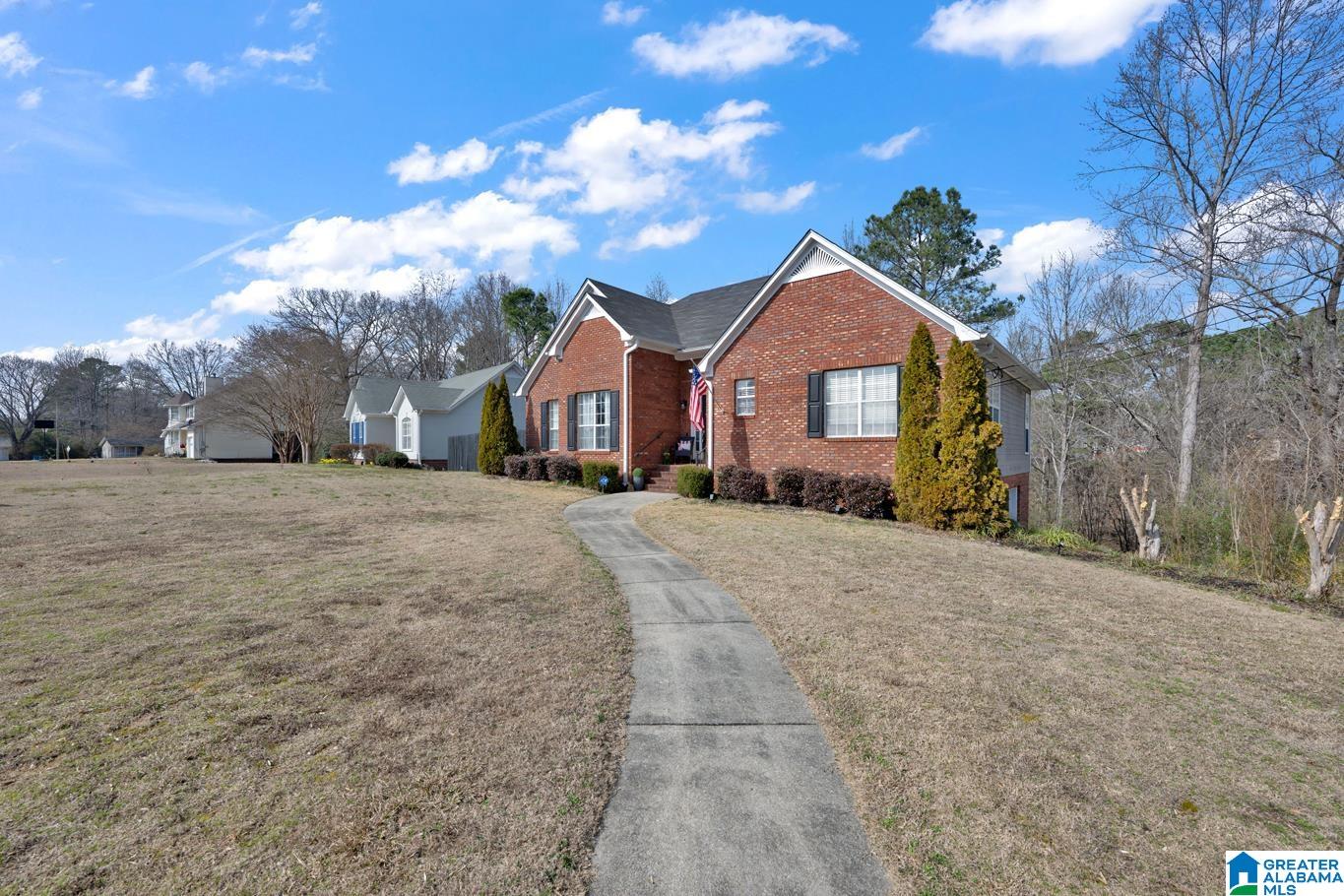 Homes for sale in Gardendale, AL | 912 Spring Hollow Circle, Gardendale, AL 35071 | MLS# 21443701