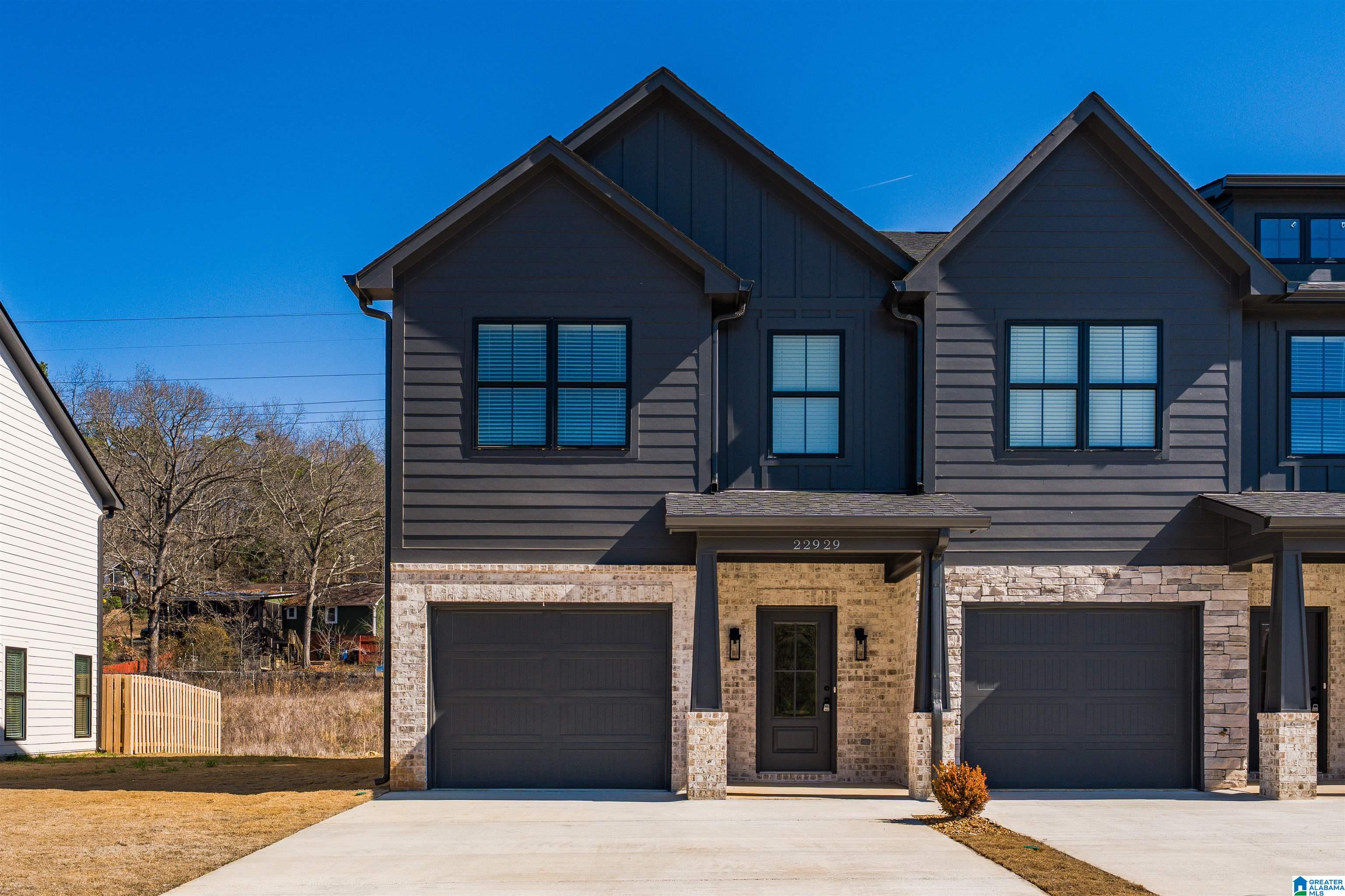 Homes for sale in Helena, AL | 22928 Village Parkway, Helena, AL 35080 | MLS# 21443759