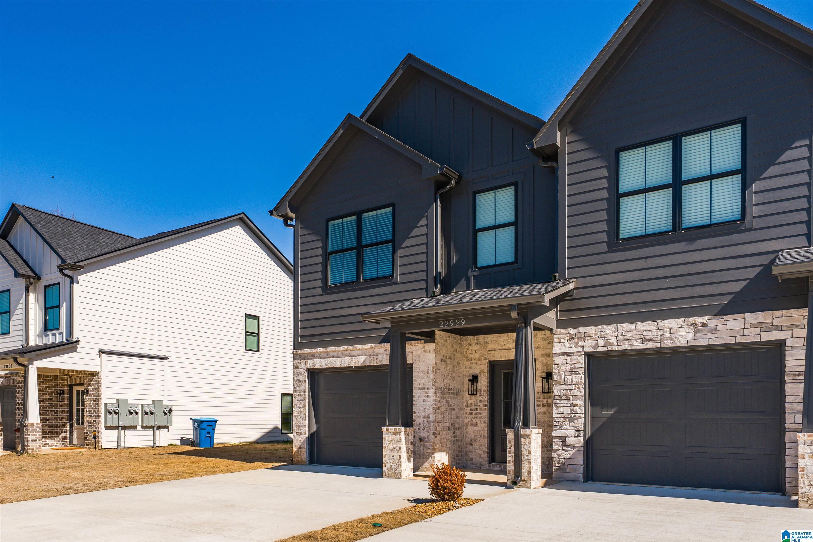 Homes for sale in Helena, AL | 22928 Village Parkway, Helena, AL 35080 | MLS# 21443759