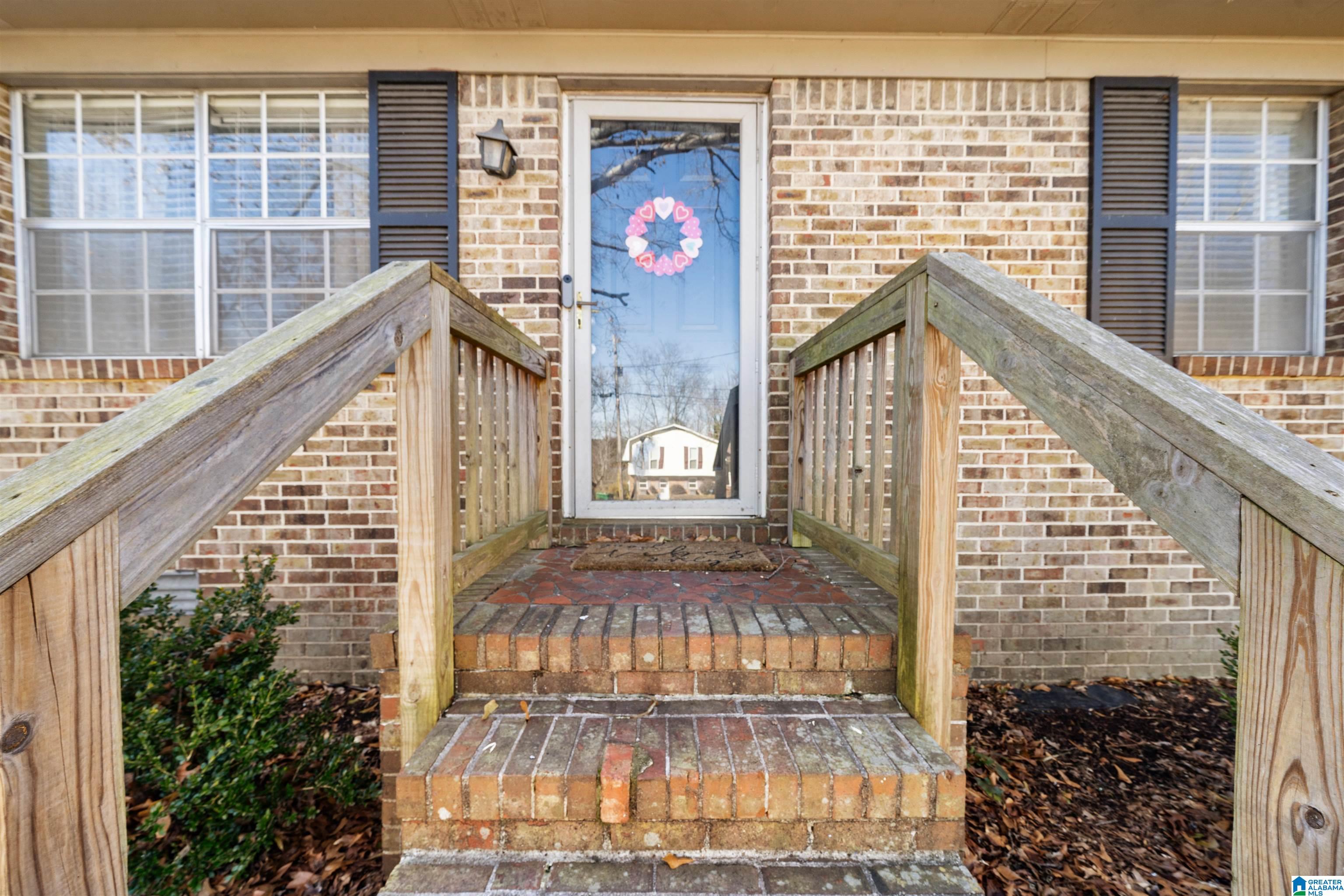 Homes for sale in Fultondale, AL | 3030 Debra Dr, Fultondale, AL 35068 | MLS# 21443765