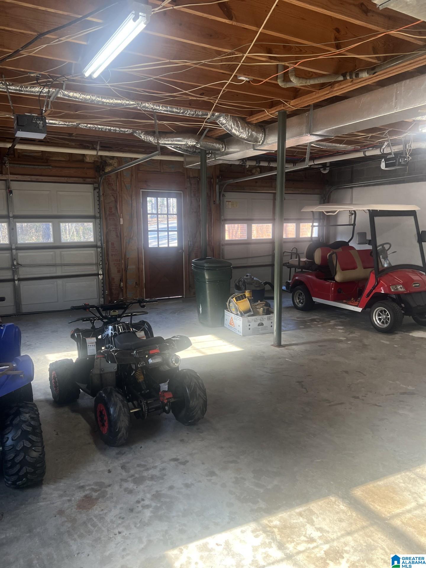 Homes for sale in Jemison, AL | 886 County Road 25, Jemison, AL 35085 | MLS# 21443769