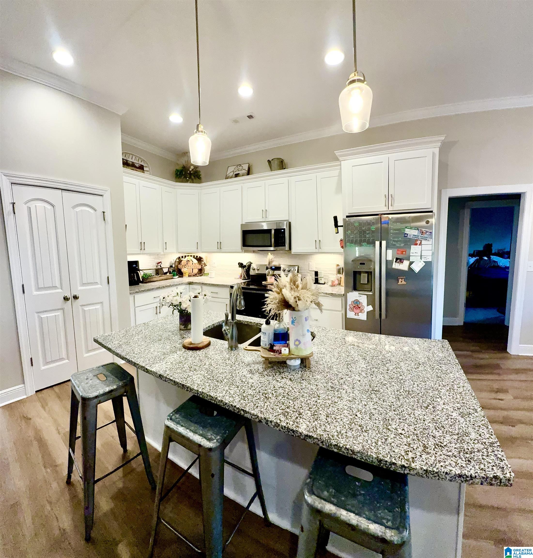 Homes for sale in Clanton, AL | 118 County Road 1081, Clanton, AL 35045 | MLS# 21443781