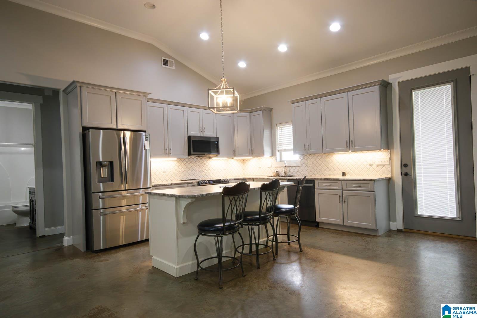 Homes for sale in Thorsby, AL | 74 Minnesota Avenue, Thorsby, AL 35171 | MLS# 21443782