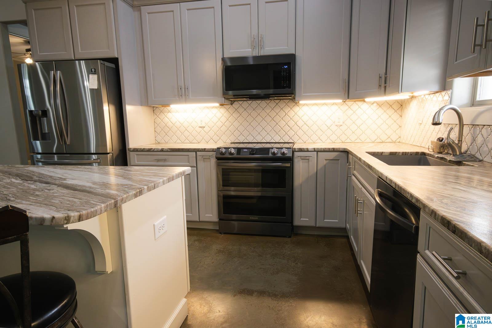 Homes for sale in Thorsby, AL | 74 Minnesota Avenue, Thorsby, AL 35171 | MLS# 21443782