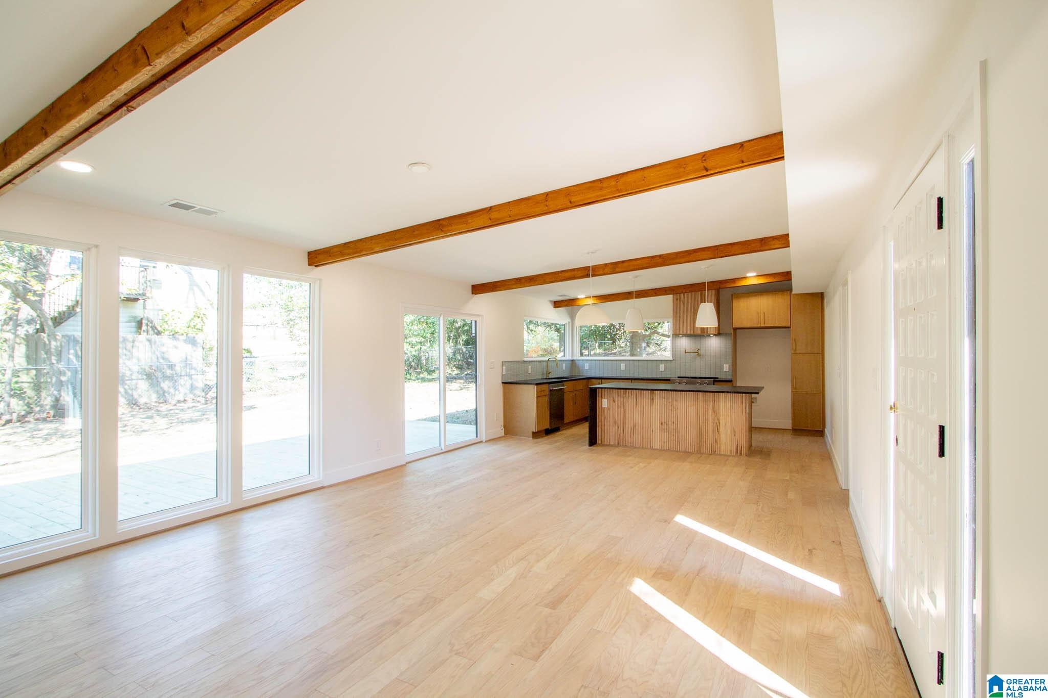 Homes for sale in Vestavia Hills, AL | 1632 Gentilly Dr, Vestavia Hills, AL 35226 | MLS# 21443793