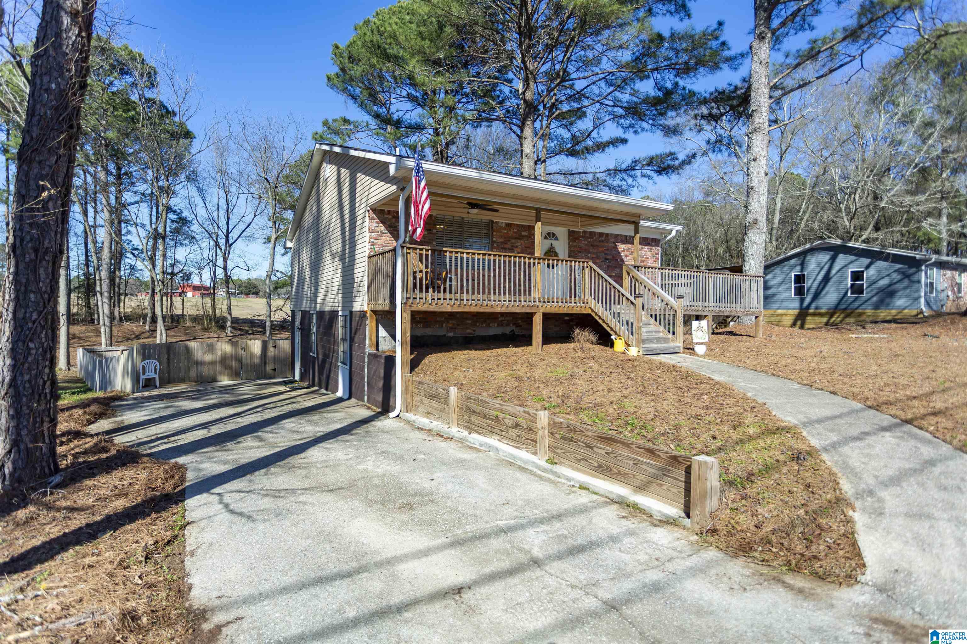 Homes for sale in Dora, AL | 10190 County Line Road, Dora, AL 35062 | MLS# 21443807