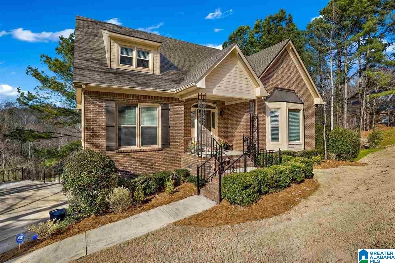 608 REGENCY EAST DRIVE