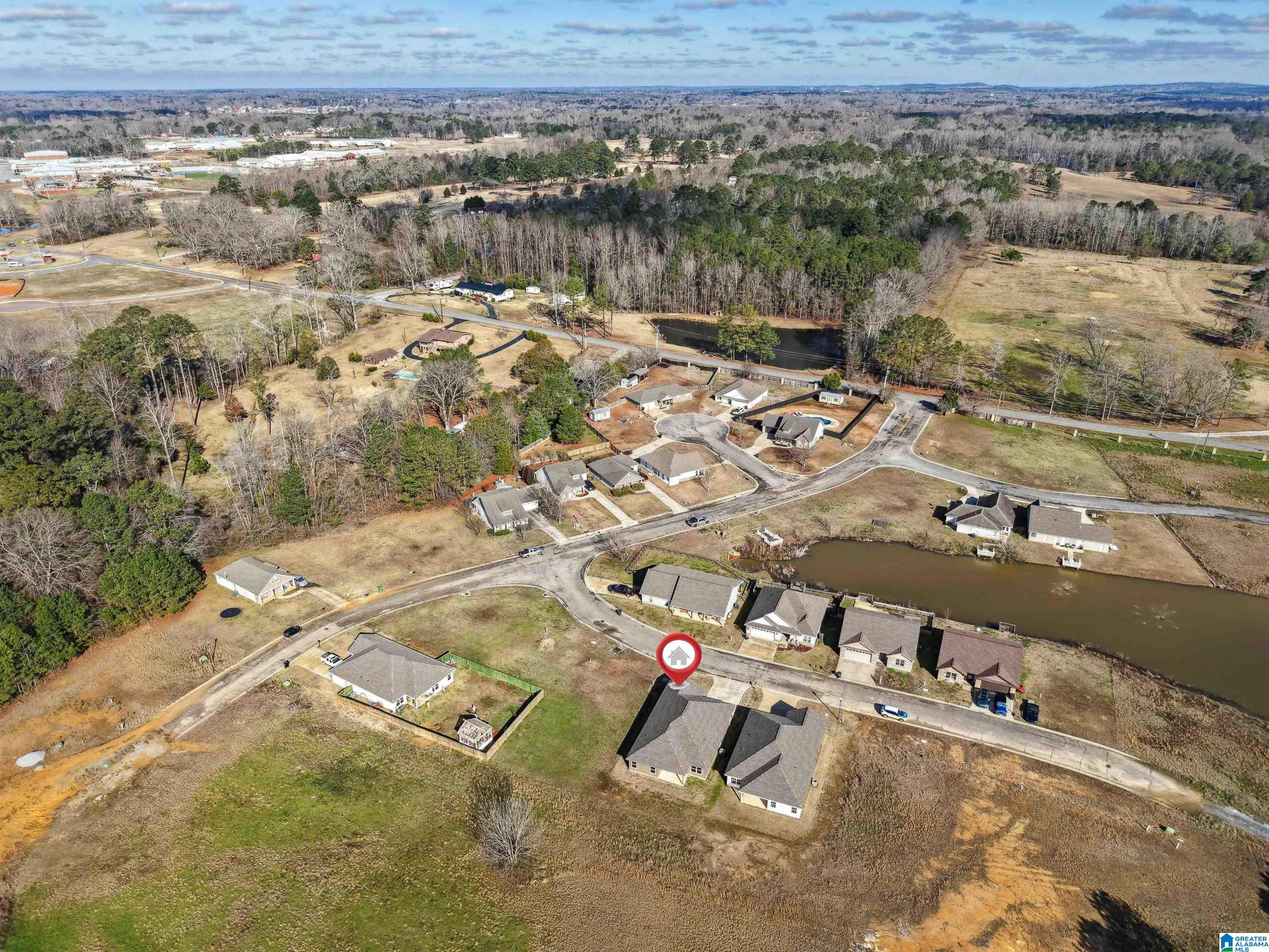 Homes for sale in Clanton, AL | 1004 Spring View Lane, Clanton, AL 35046 | MLS# 21443824