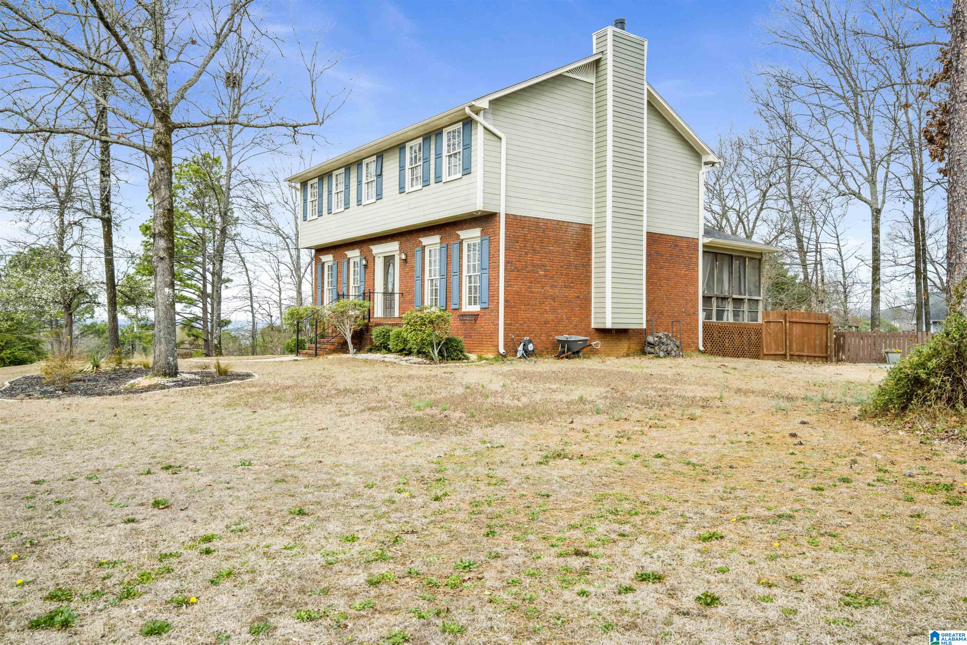 Homes for sale in Helena, AL | 1629 Keeneland Dr, Helena, AL 35080 | MLS# 21443828