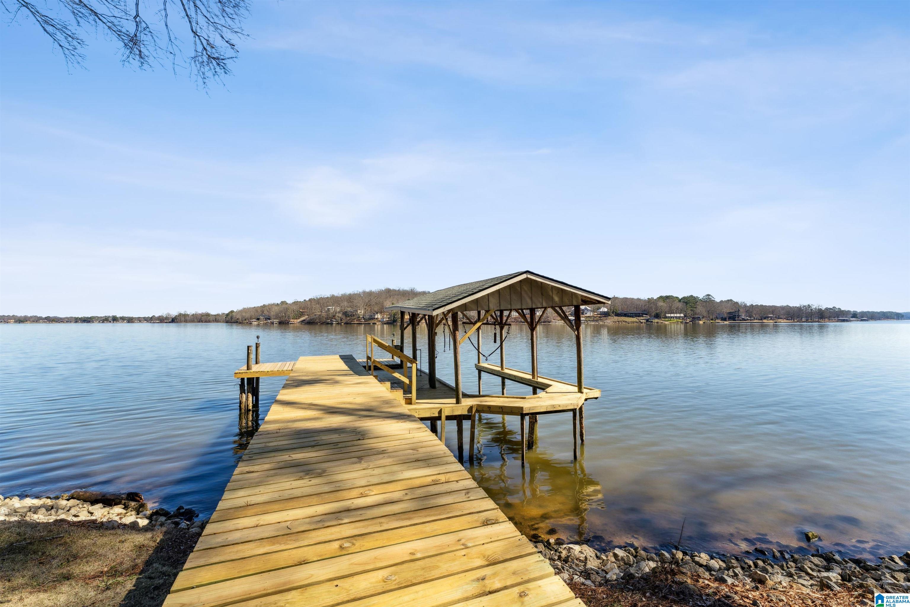 Homes for sale in Pell City, AL | 706 Berkley Dr, Pell City, AL 35128 | MLS# 21443858