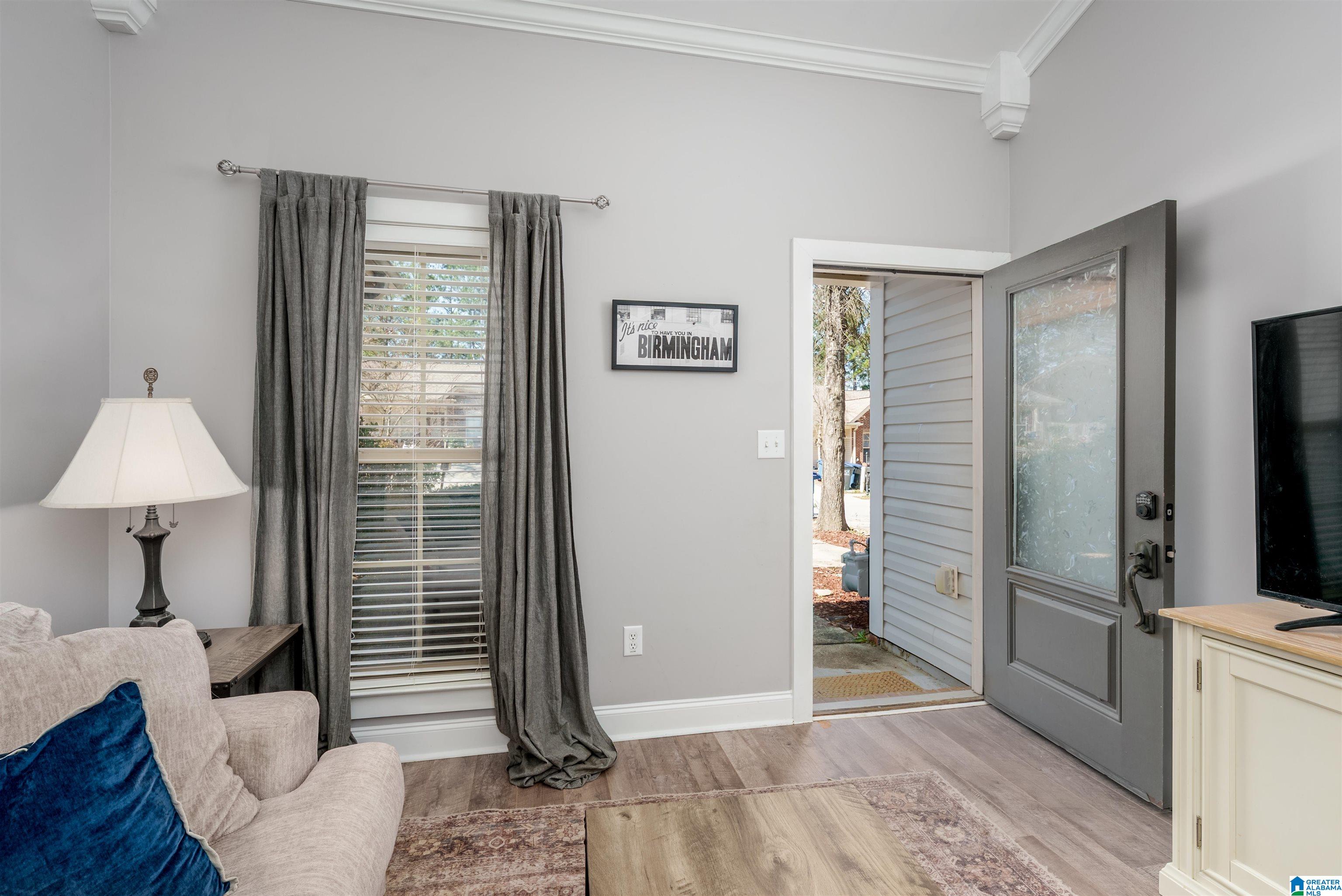 Homes for sale in Hoover, AL | 5700 Colony Lane, Hoover, AL 35226 | MLS# 21443877