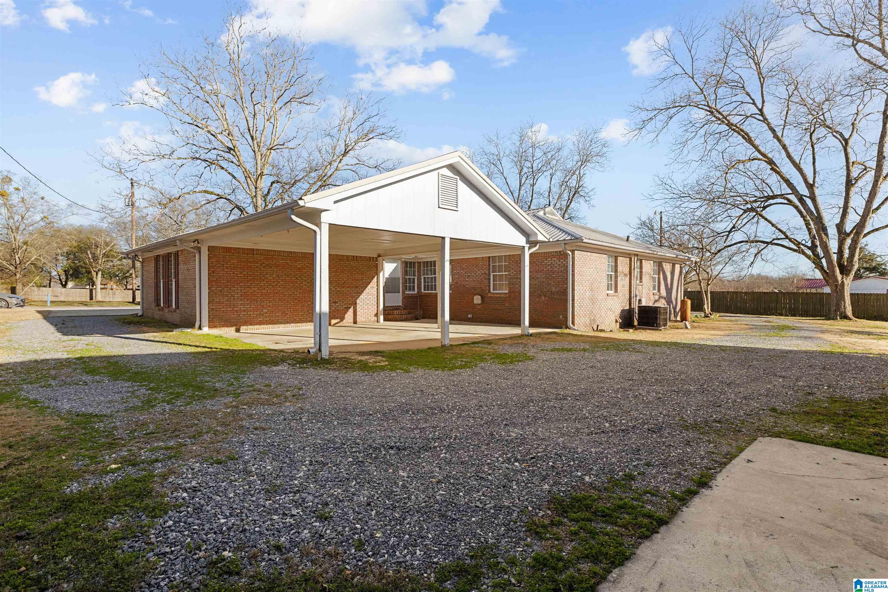 Homes for sale in Clanton, AL | 1301 County Road 411, Clanton, AL 35045 | MLS# 21443899