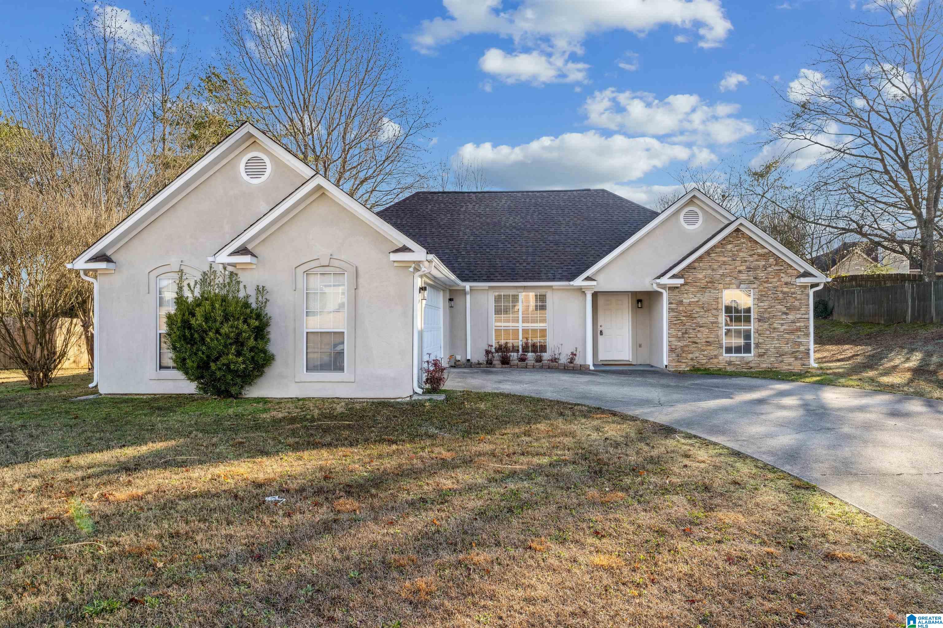 Homes for sale in Helena, AL | 112 Squire Dr, Helena, AL 35080 | MLS# 21443905