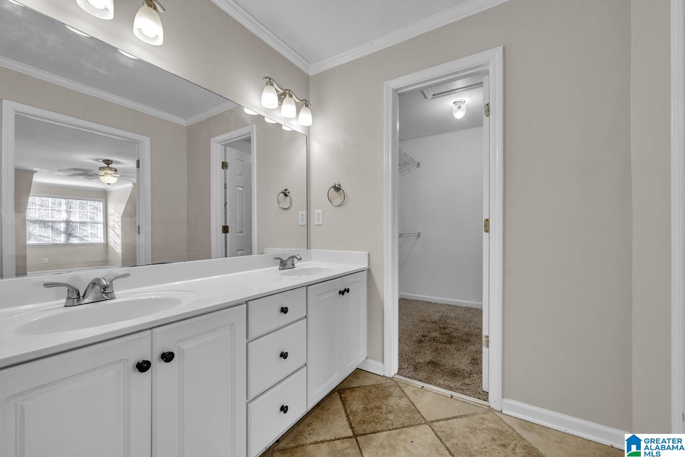 Homes for sale in Alabaster, AL | 112 Brent Way, Alabaster, AL 35007 | MLS# 21443926