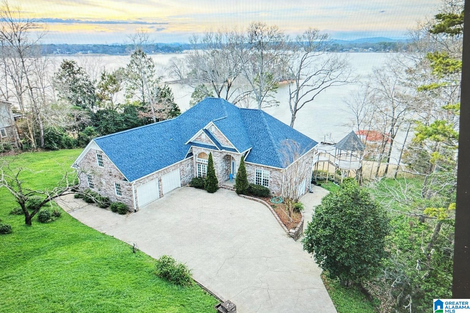 Homes for sale in Pell City, AL | 260 Skyline Trail, Pell City, AL 35128 | MLS# 21443936